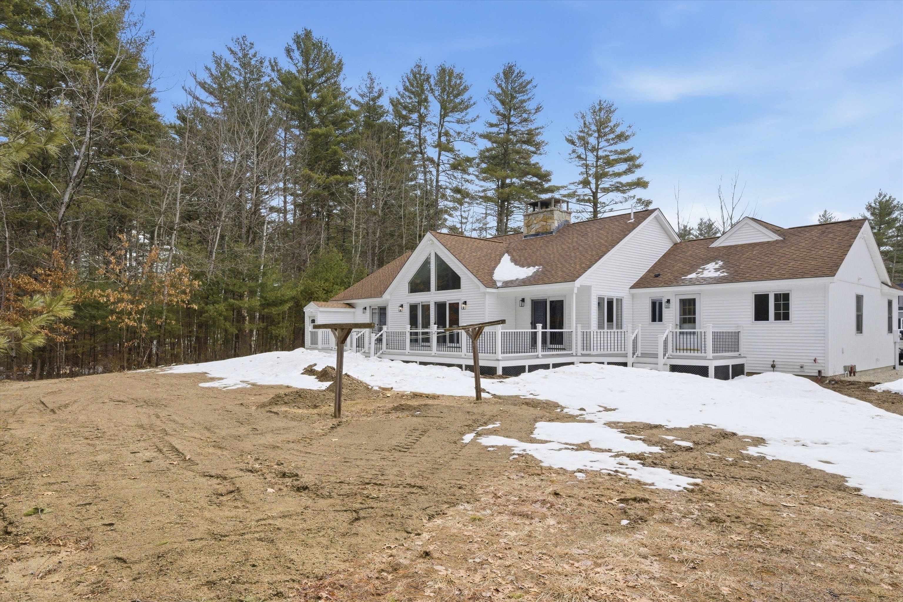 15 Kens Way, Pelham, NH 03076