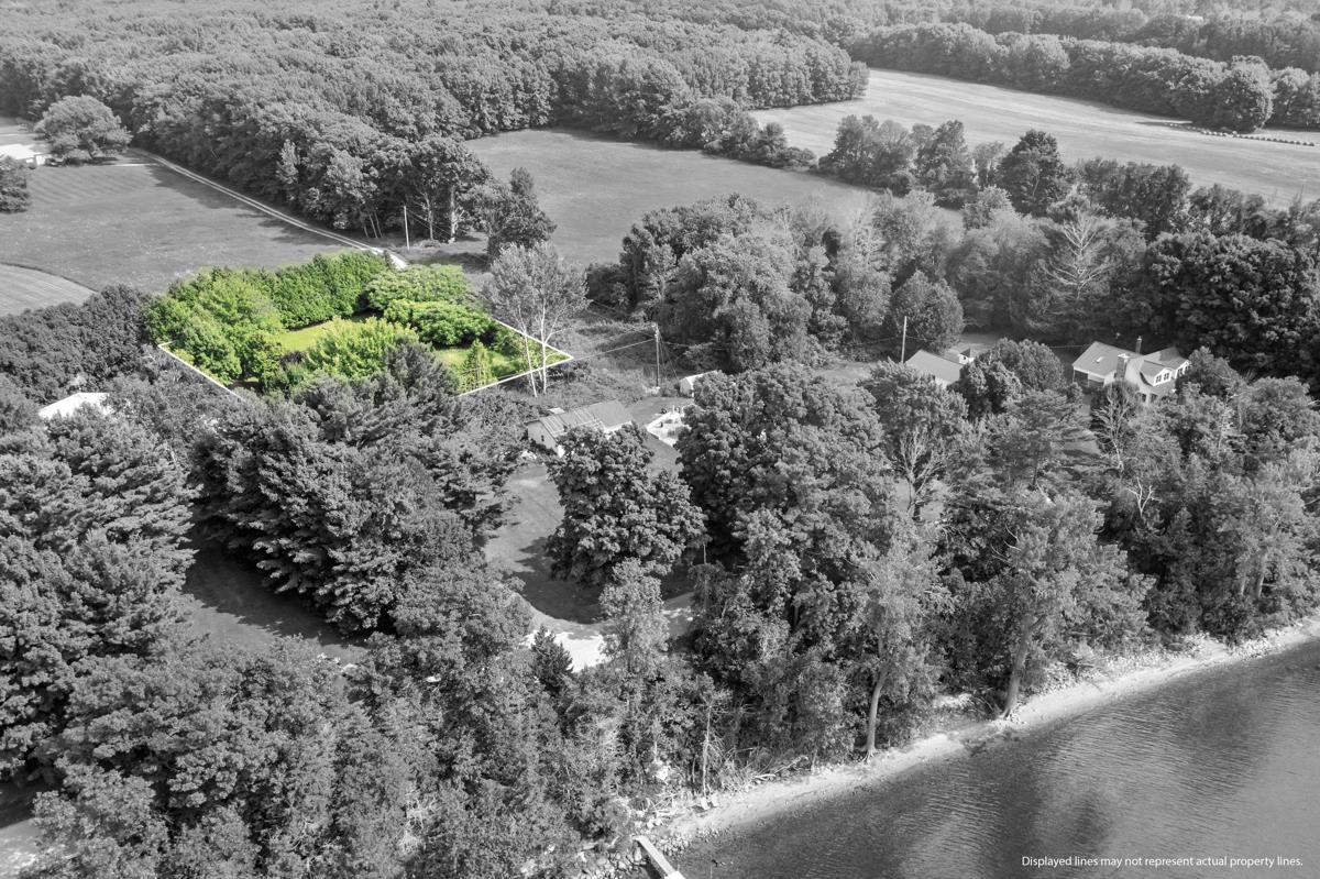 Homes for sale in Isle La Motte, VT | 1 Windy Ridge Ln, Isle La Motte, VT 05463 | MLS# 5079297