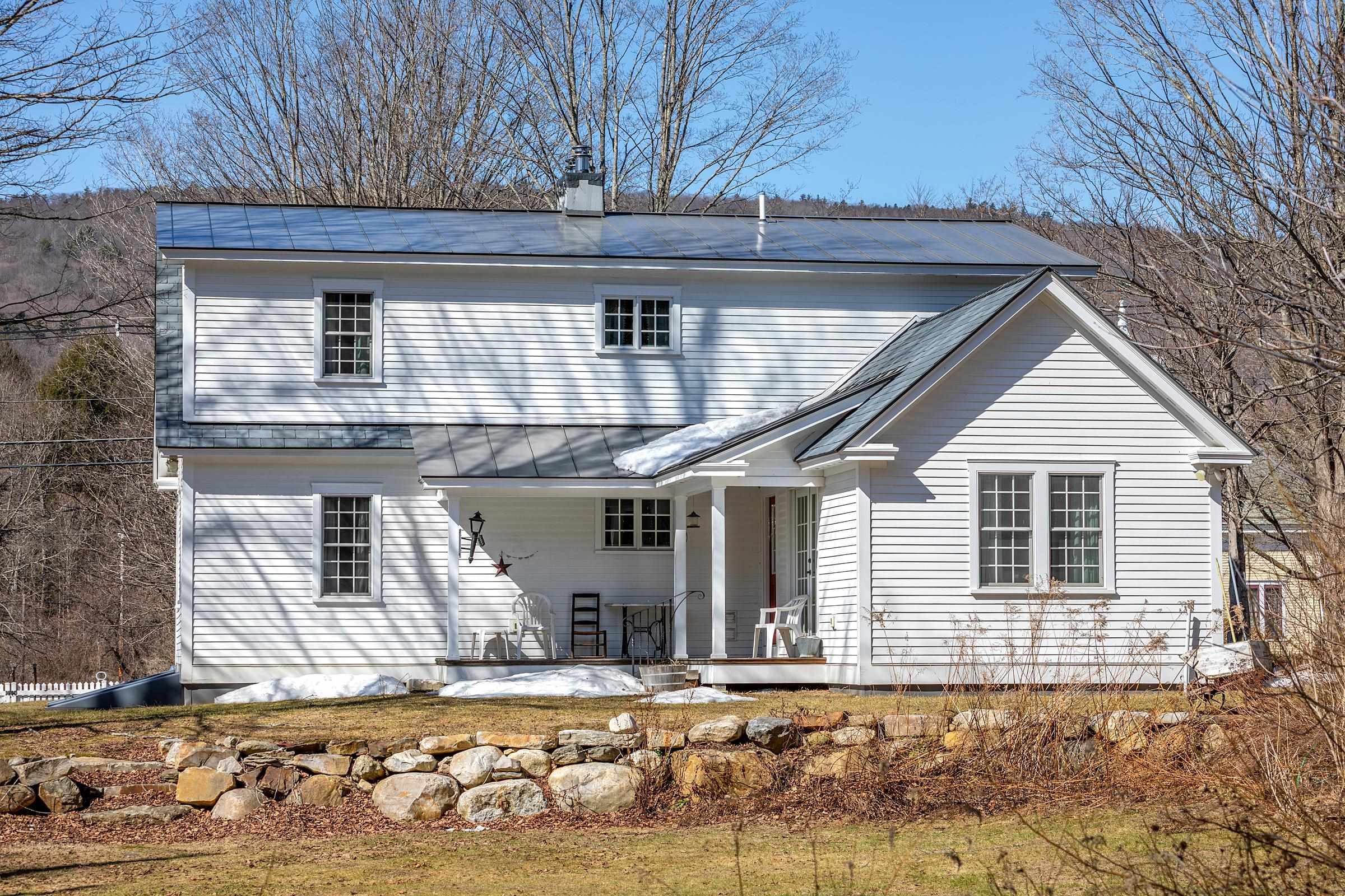 Homes for sale in Wallingford, VT | 299 South Main St, Wallingford, VT 05773 | MLS# 5079302