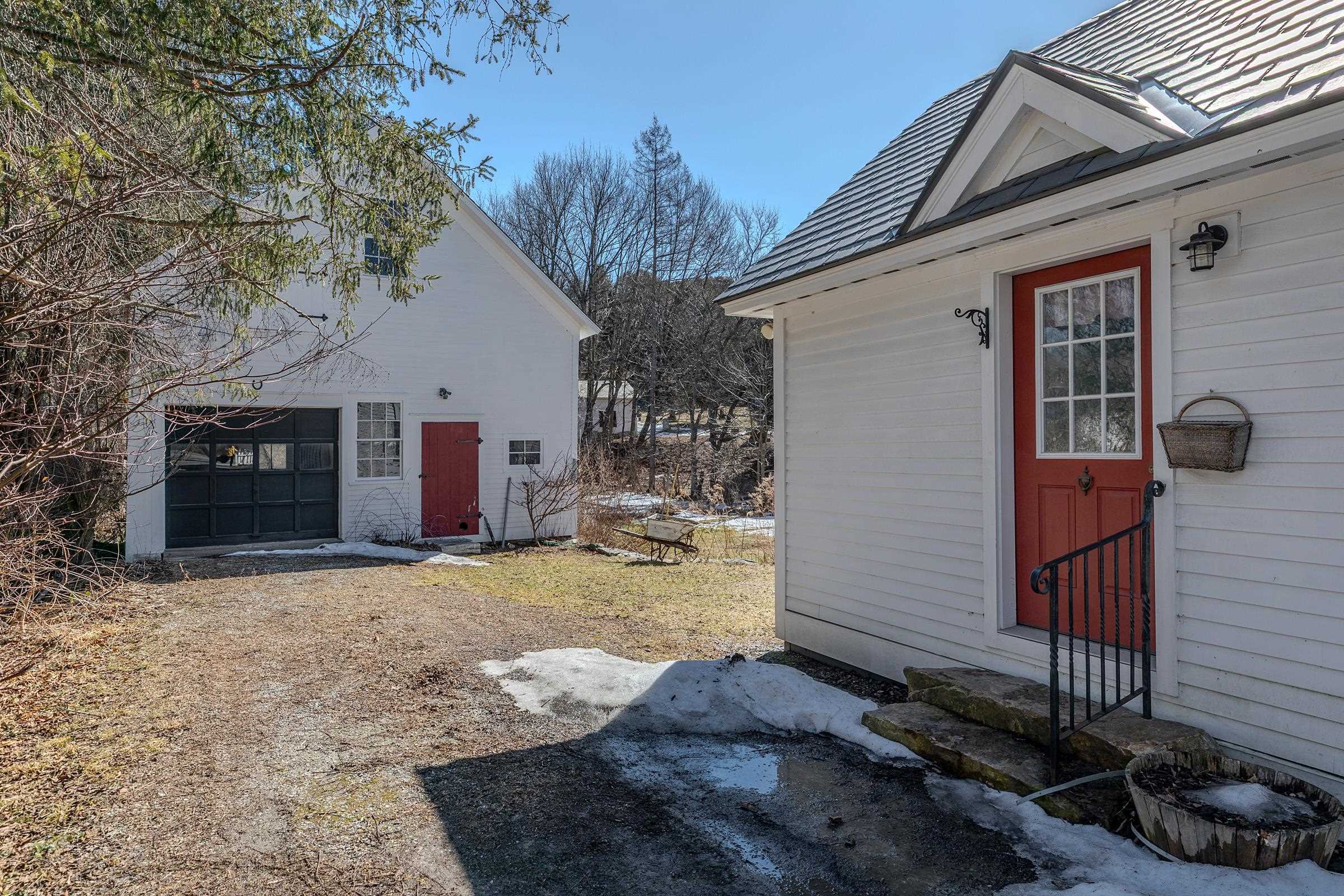 Homes for sale in Wallingford, VT | 299 South Main St, Wallingford, VT 05773 | MLS# 5079302