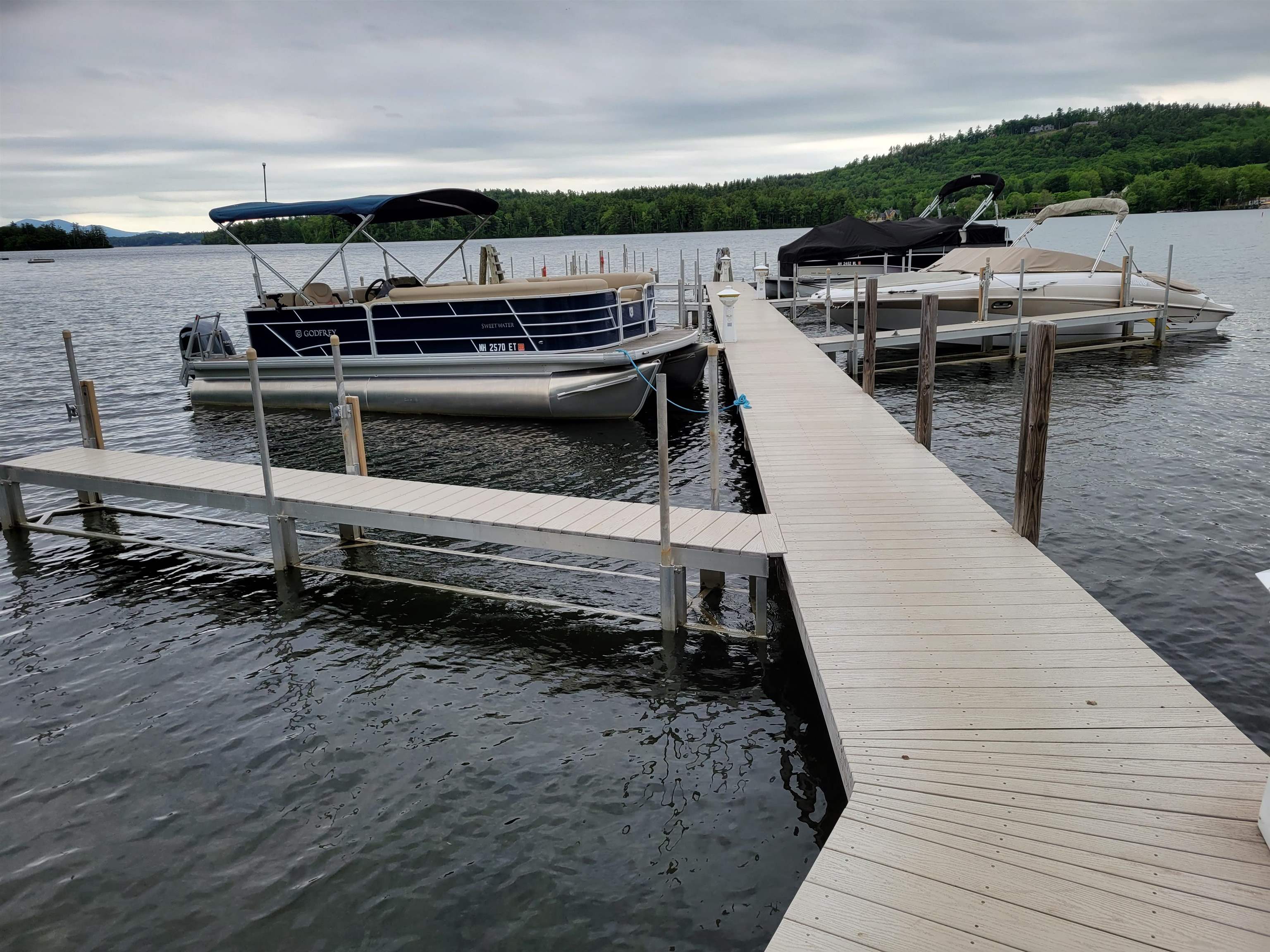 Homes for sale in Moultonborough, NH | 78 Lake Shore Dr #14, Moultonborough, NH 03254 | MLS# 5079304