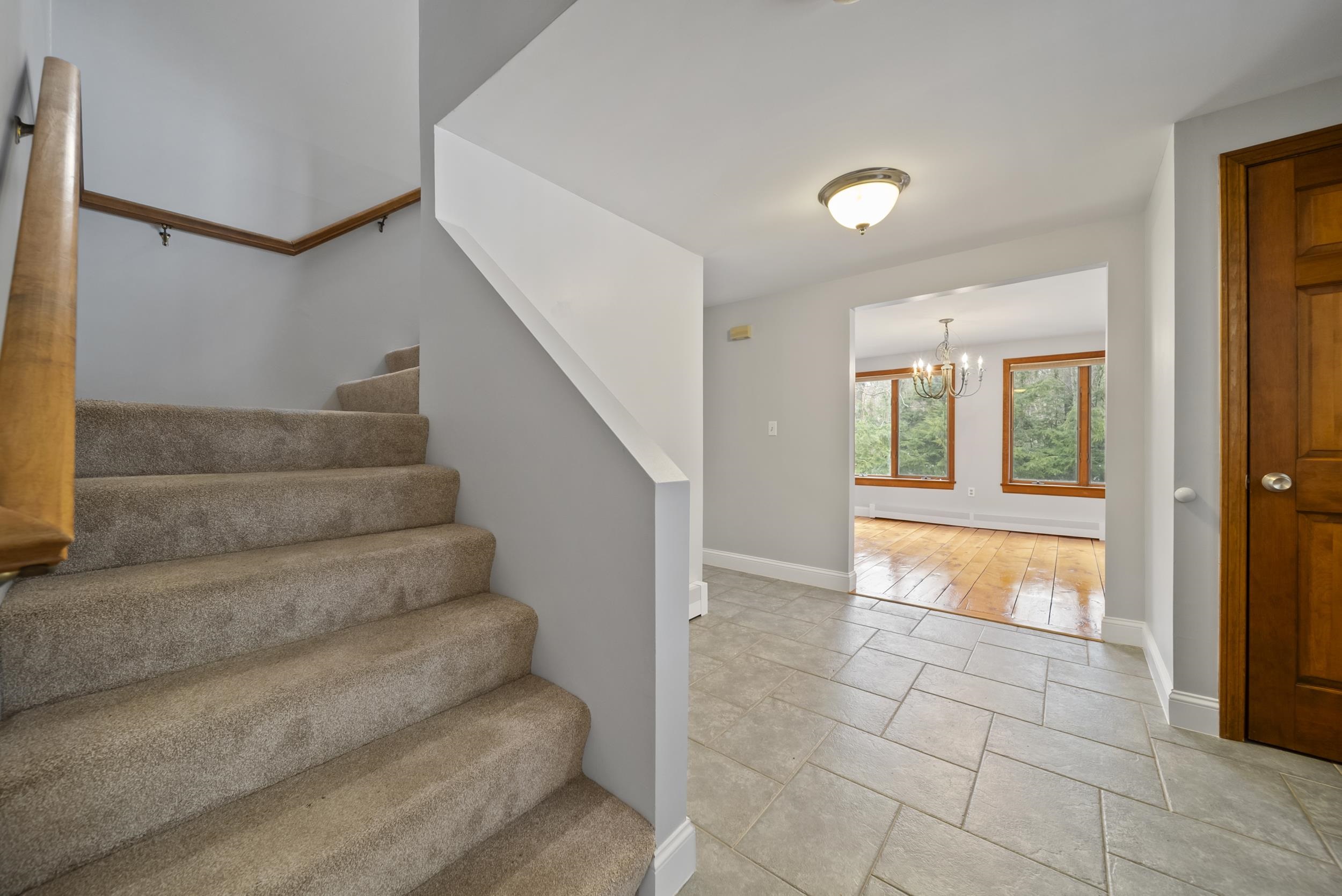 10 Colman Pa, Merrimack, NH 03054