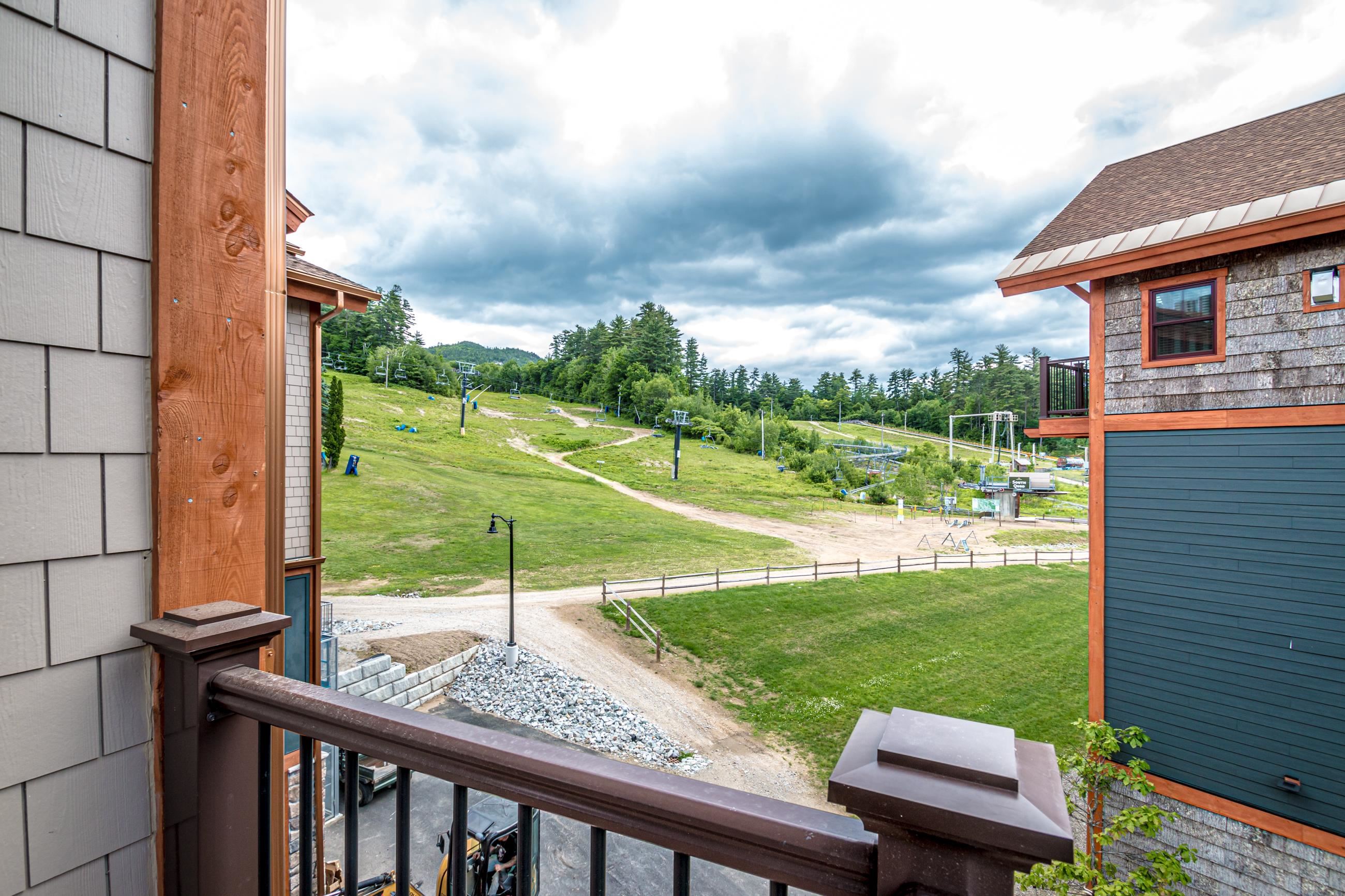 239 Skimobile Rd #302, Conway, NH 03860