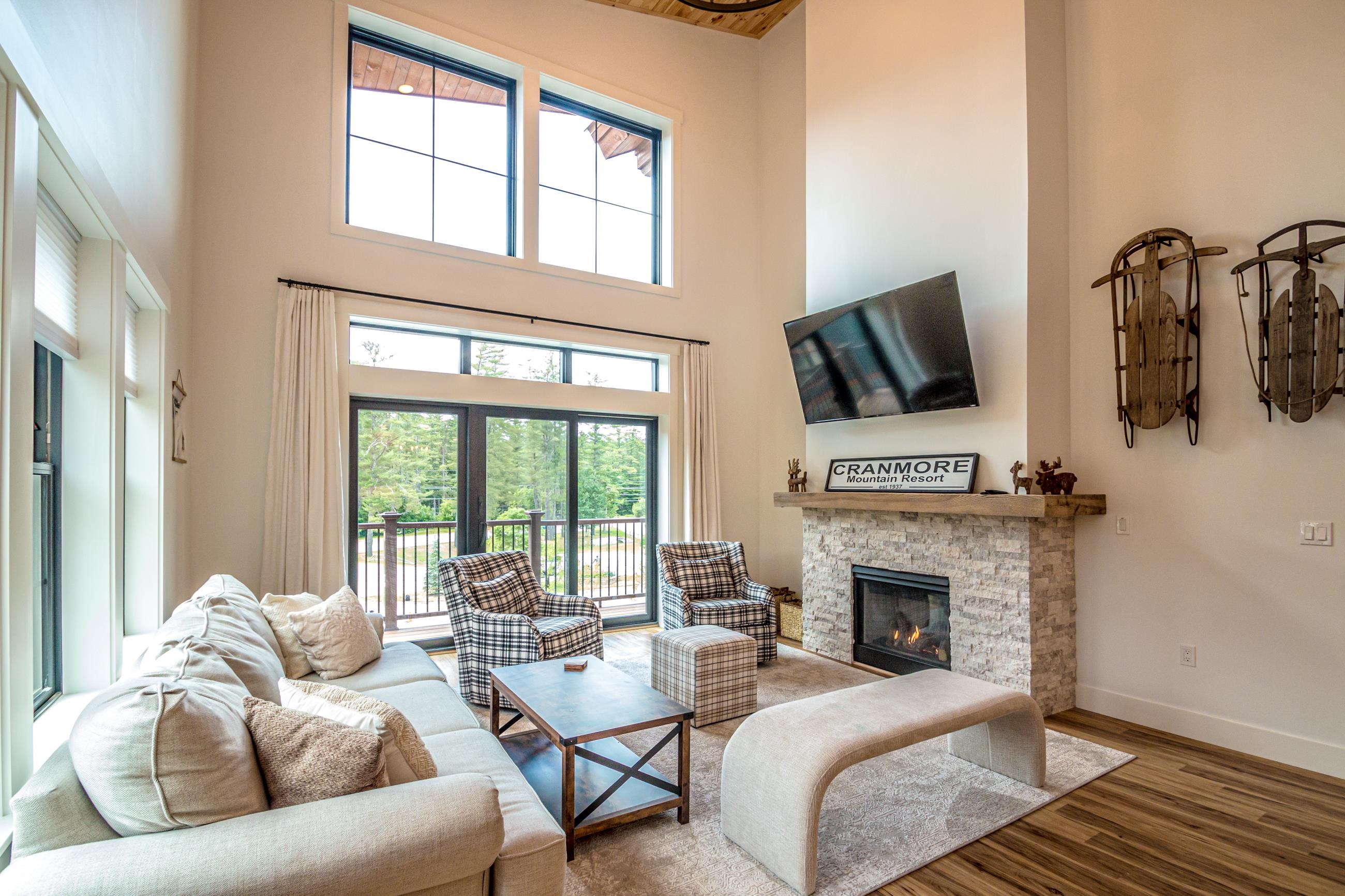 239 Skimobile Rd, Conway, NH 03860