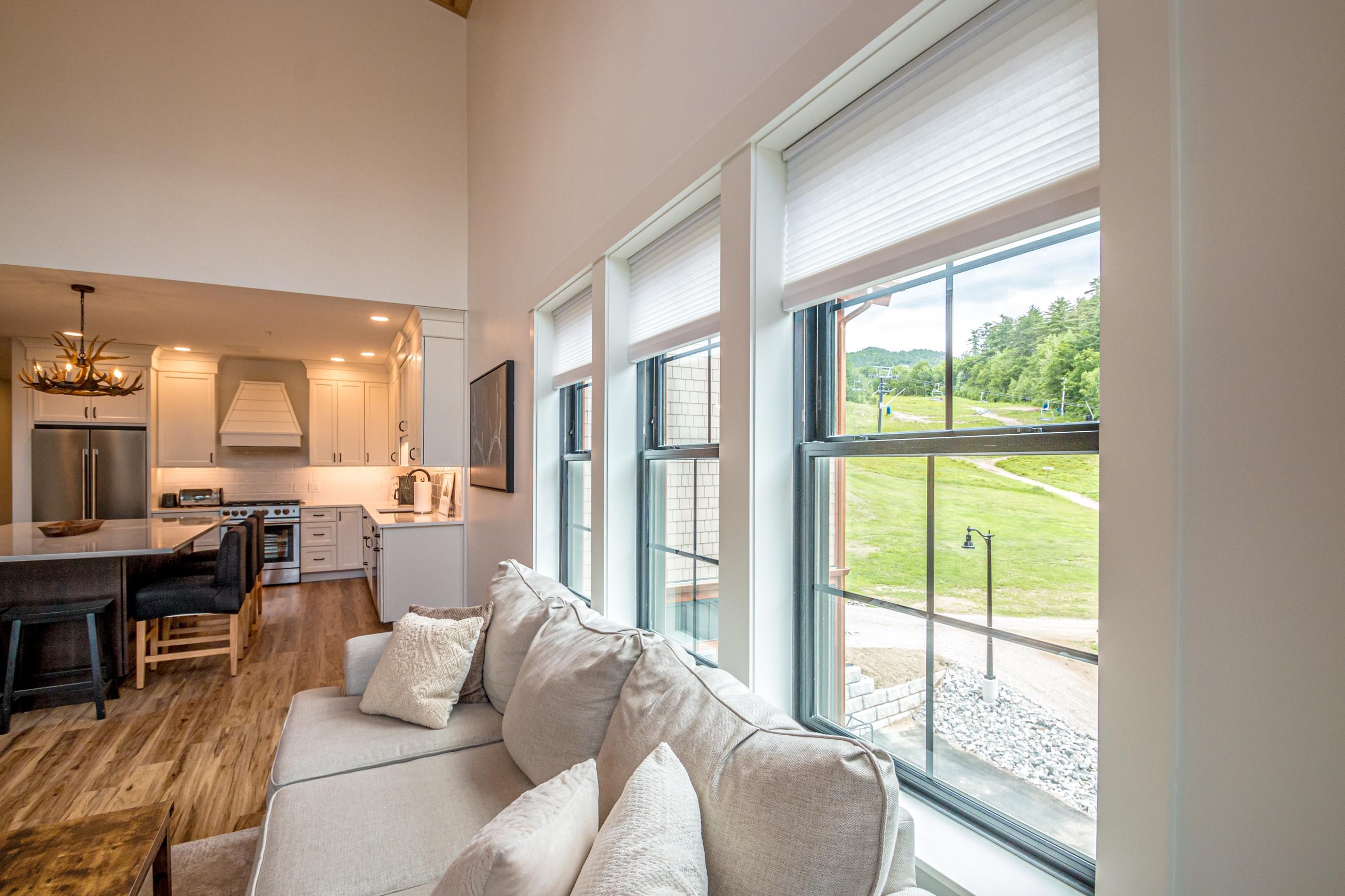 239 Skimobile Rd, Conway, NH 03860