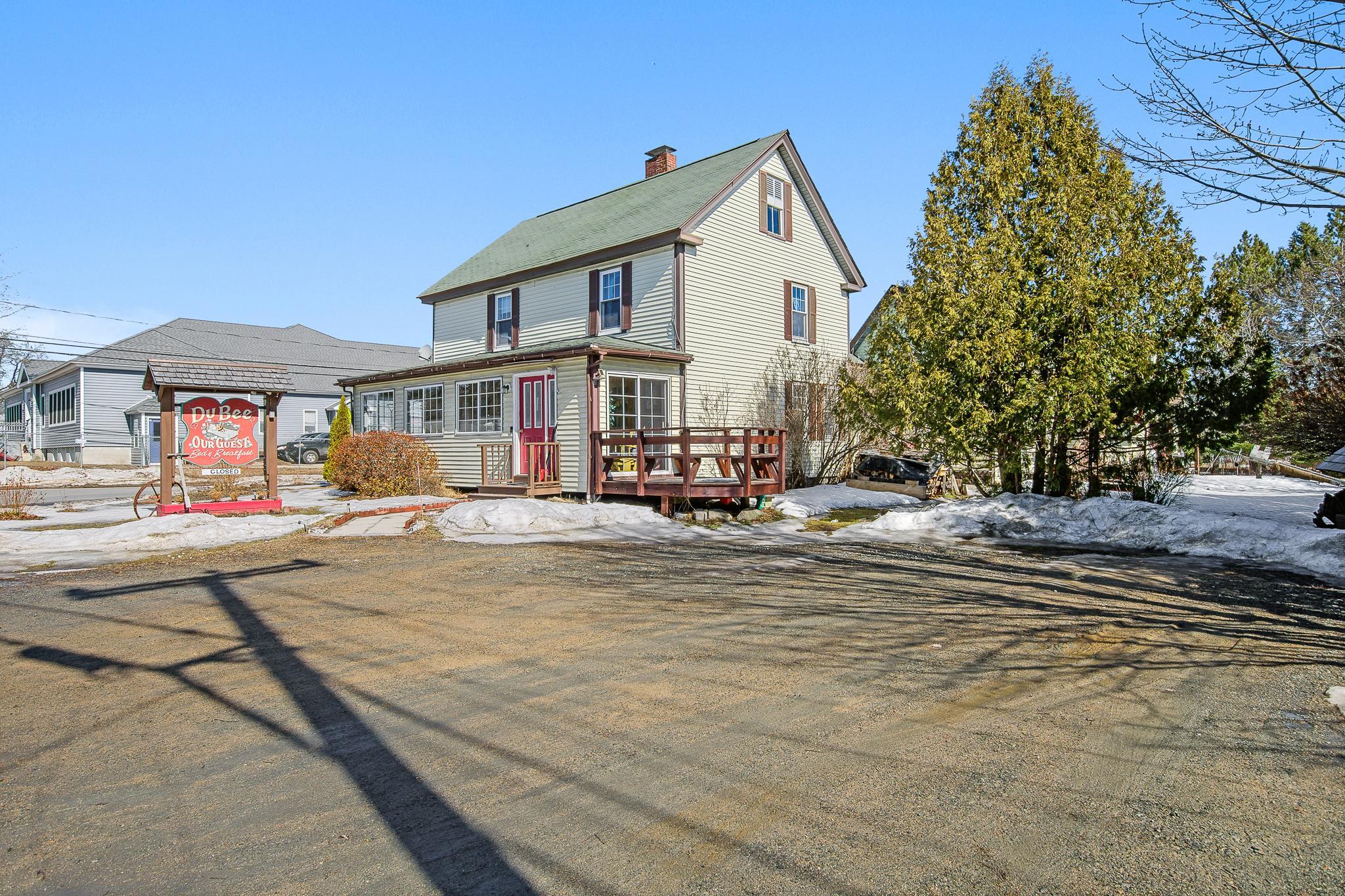 2 Bridge St, Milan, NH 03588