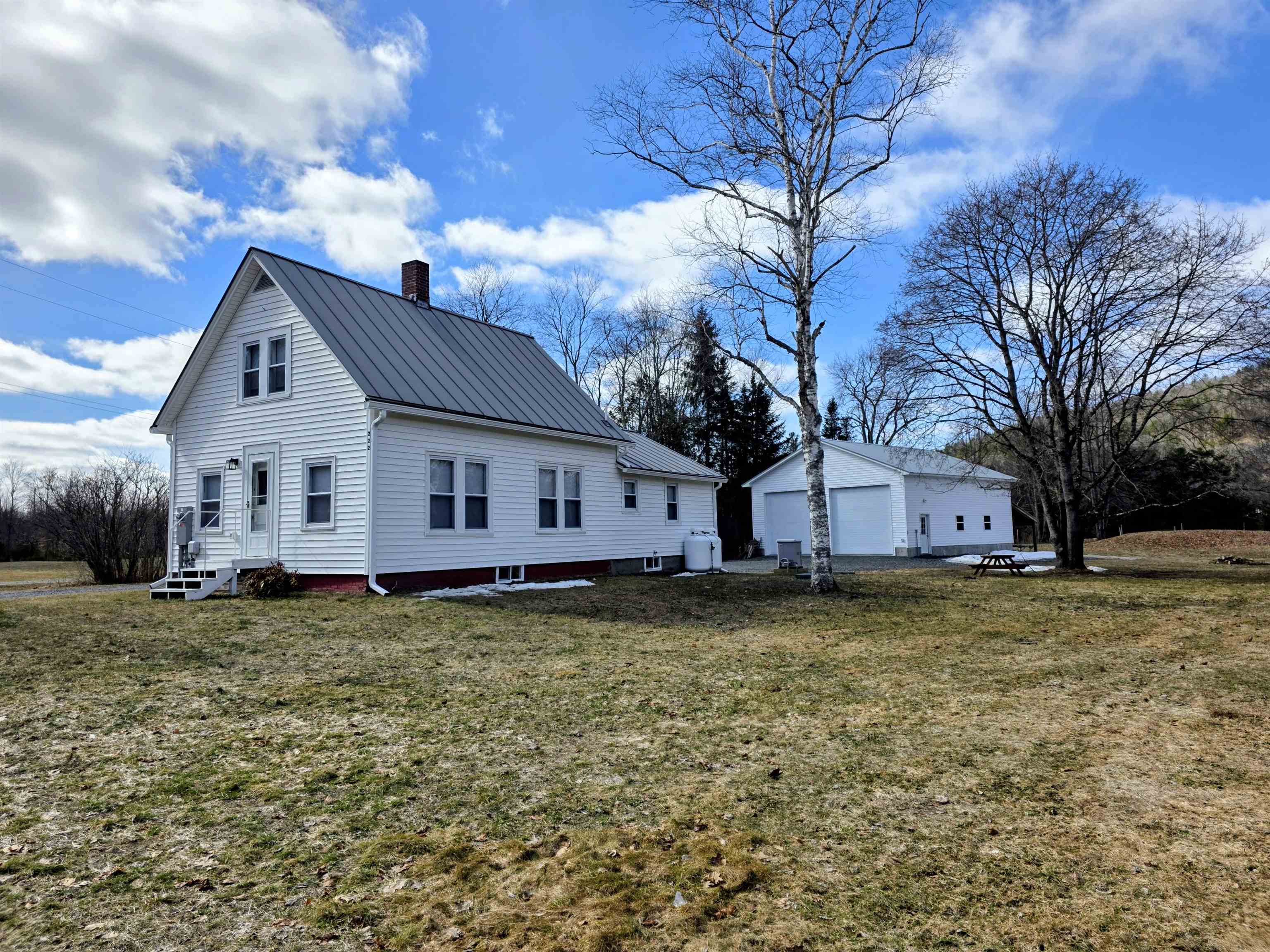 Homes for sale in Monroe, NH | 222 Woodsville Rd, Monroe, NH 03771 | MLS# 5079314