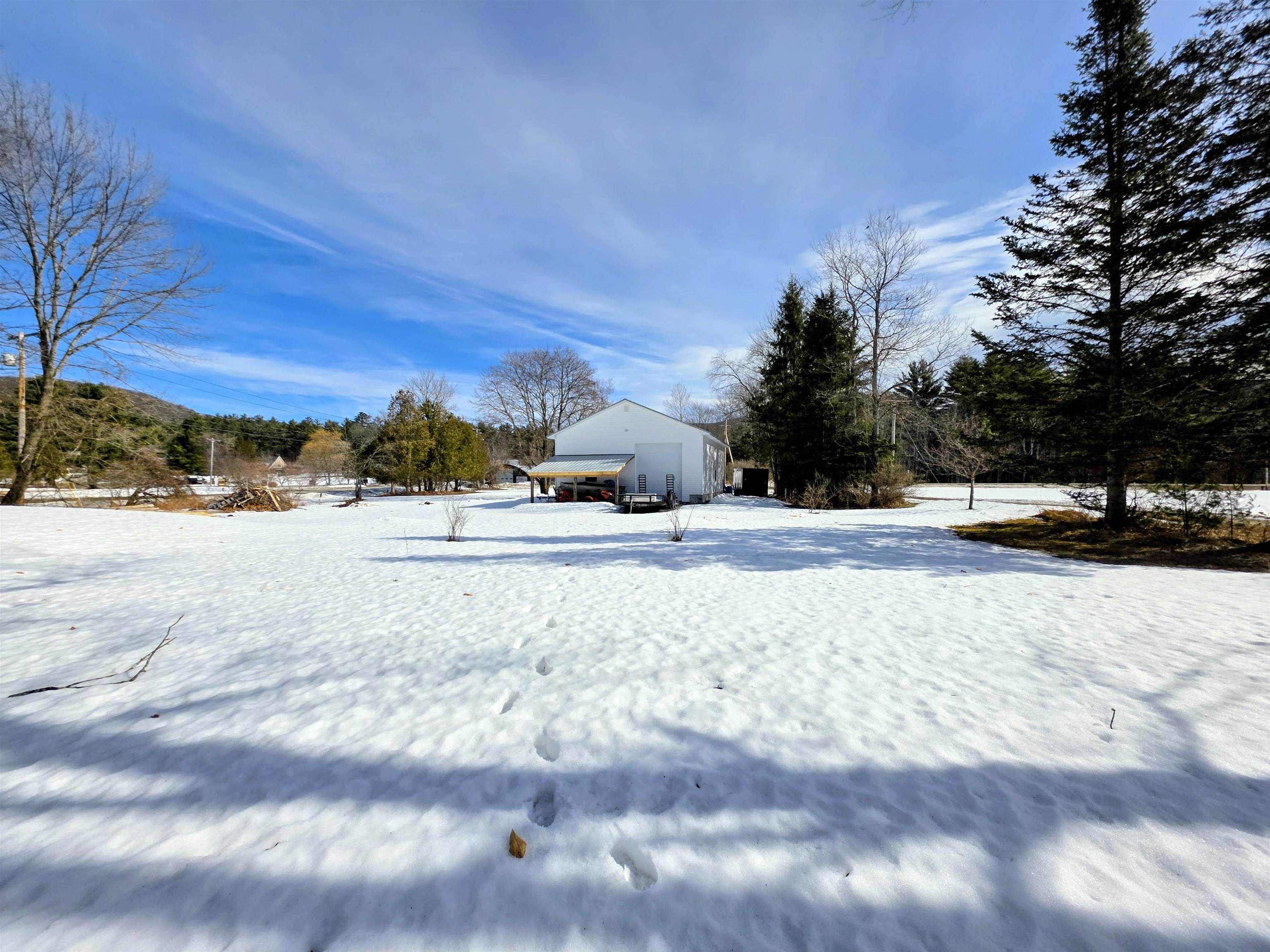 222 Woodsville Rd, Monroe, NH 03771