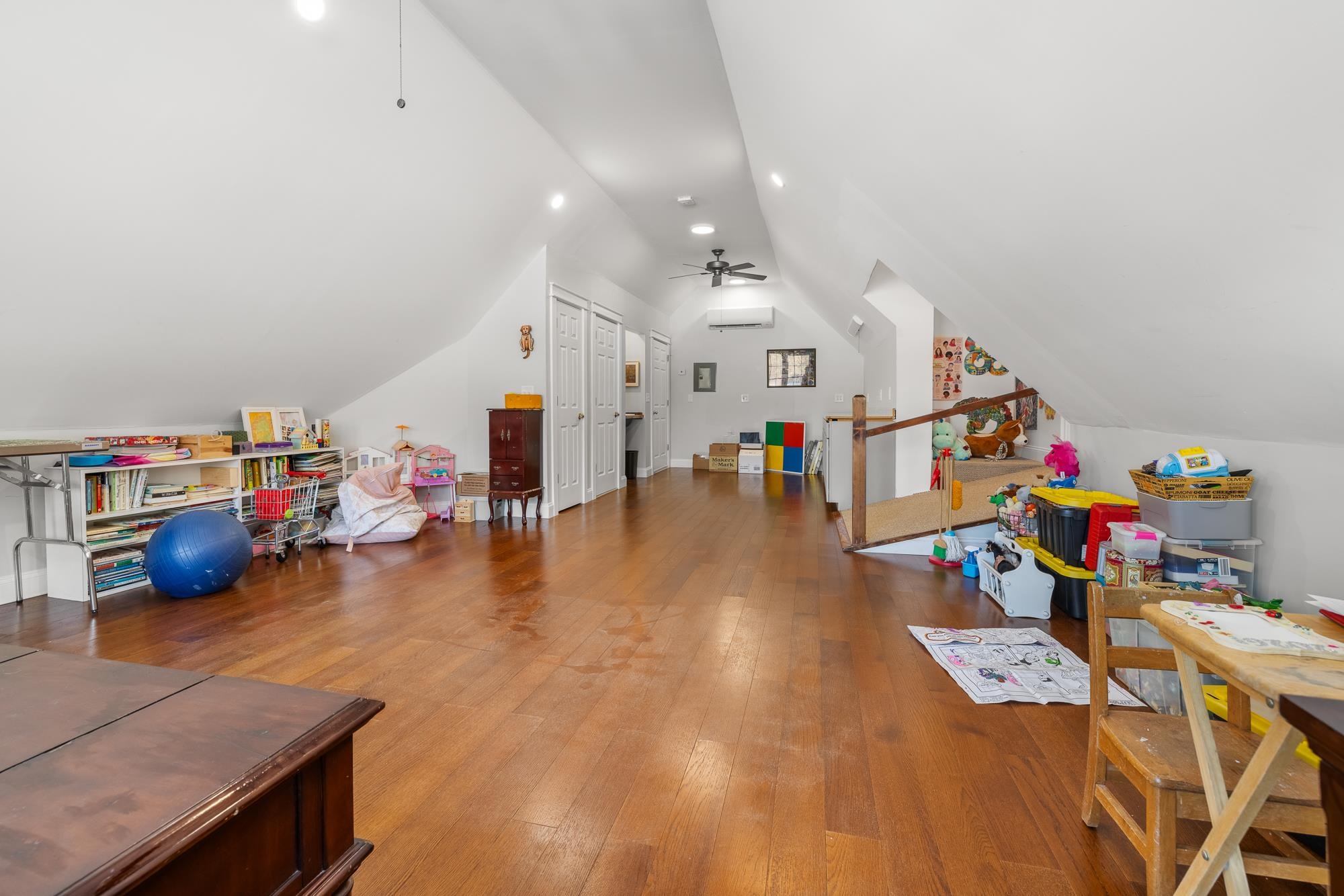 Property photo 35