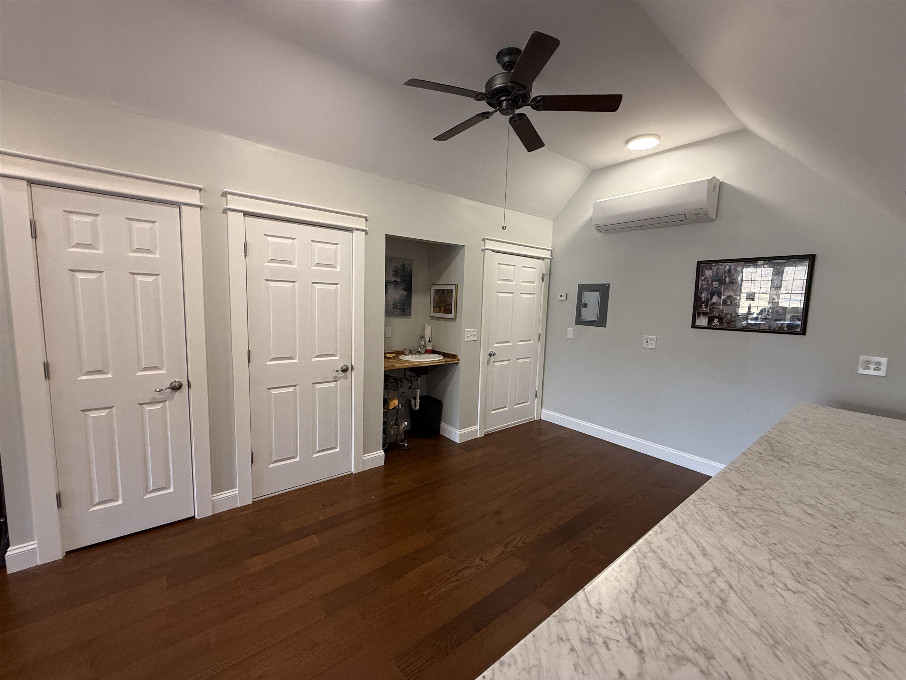 Property photo 50