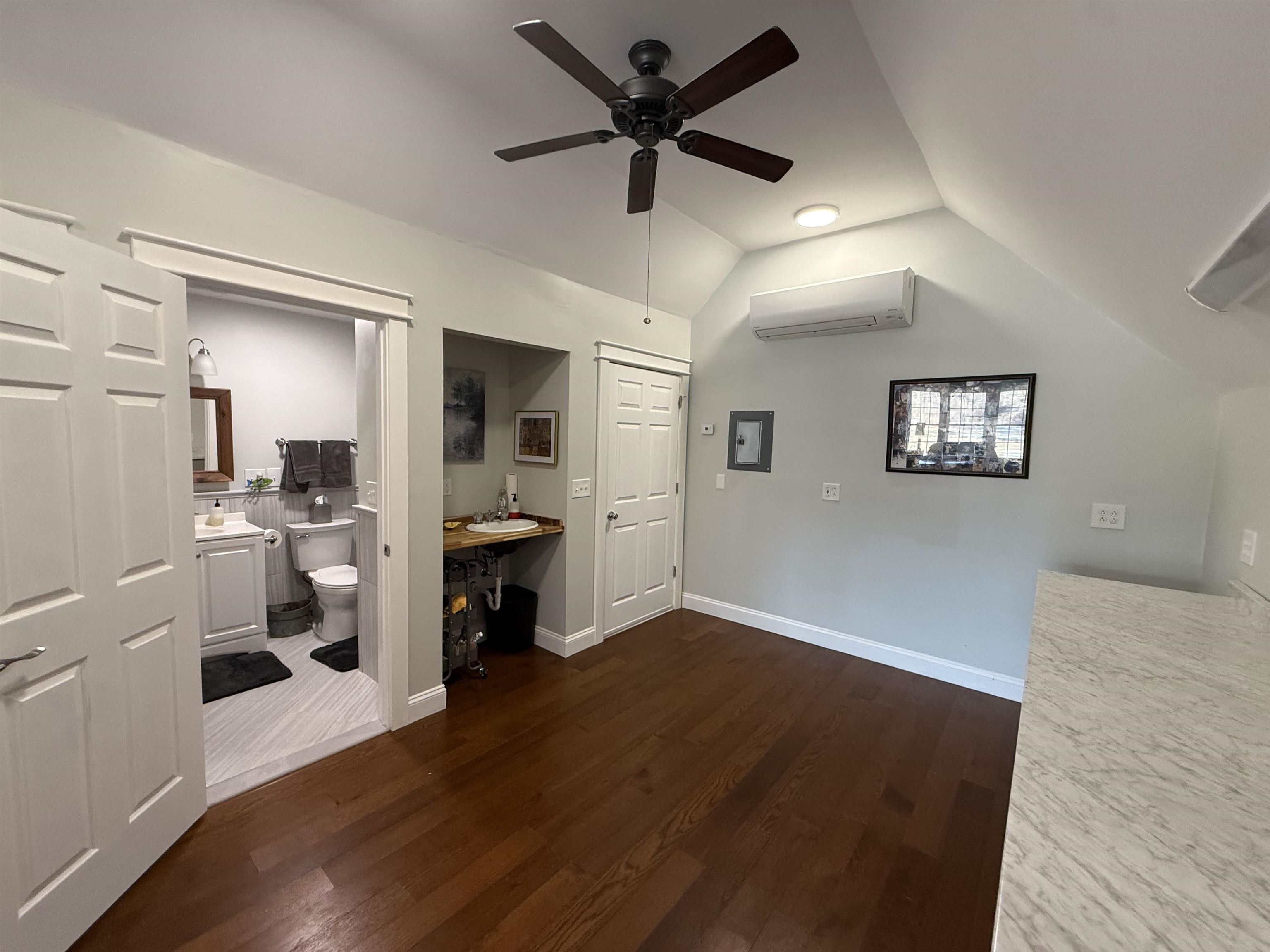 Property photo 51