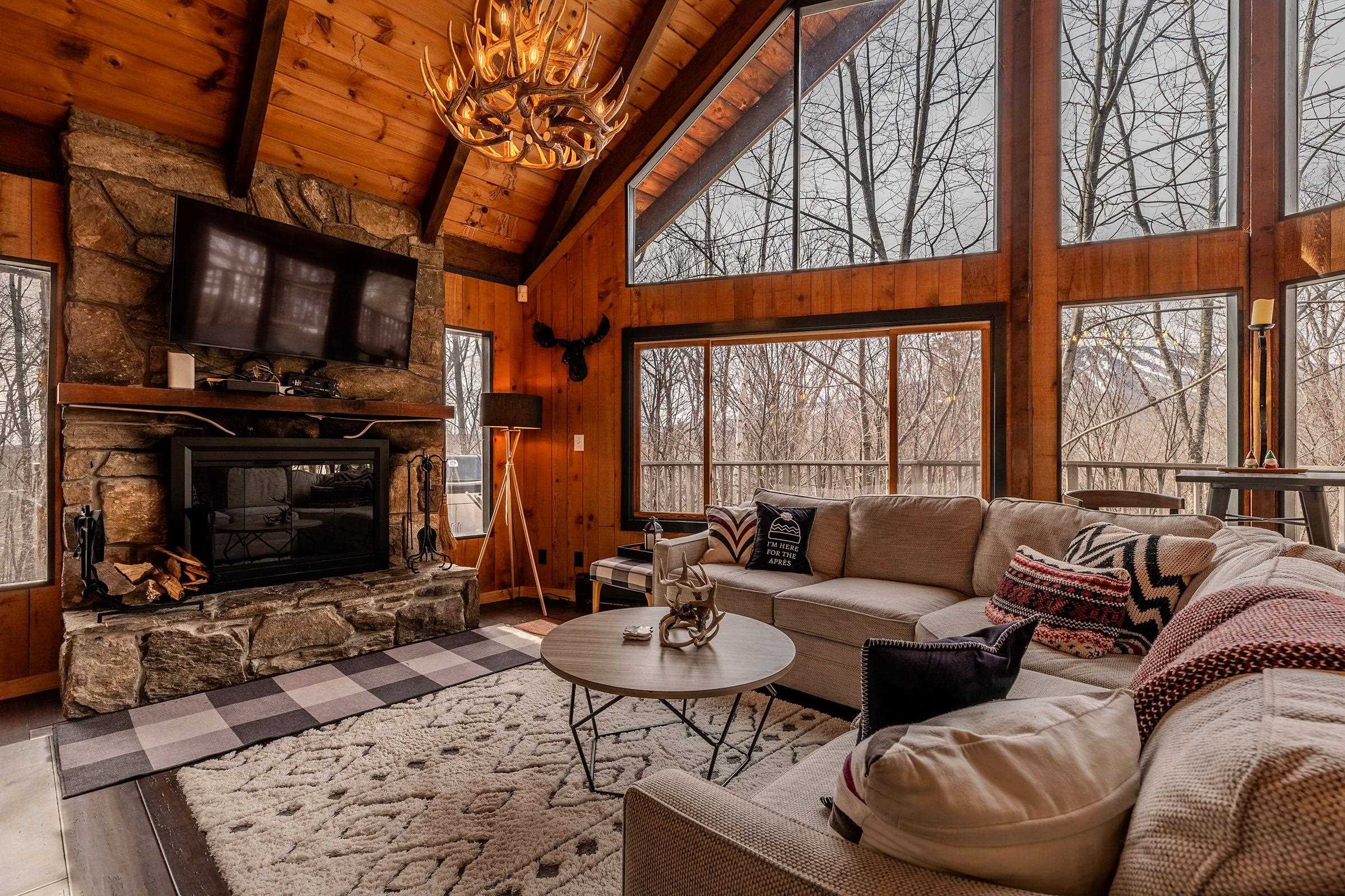 Homes for sale in Winhall, VT | 24 Sugarbush Dr, Winhall, VT 05340 | MLS# 5079331