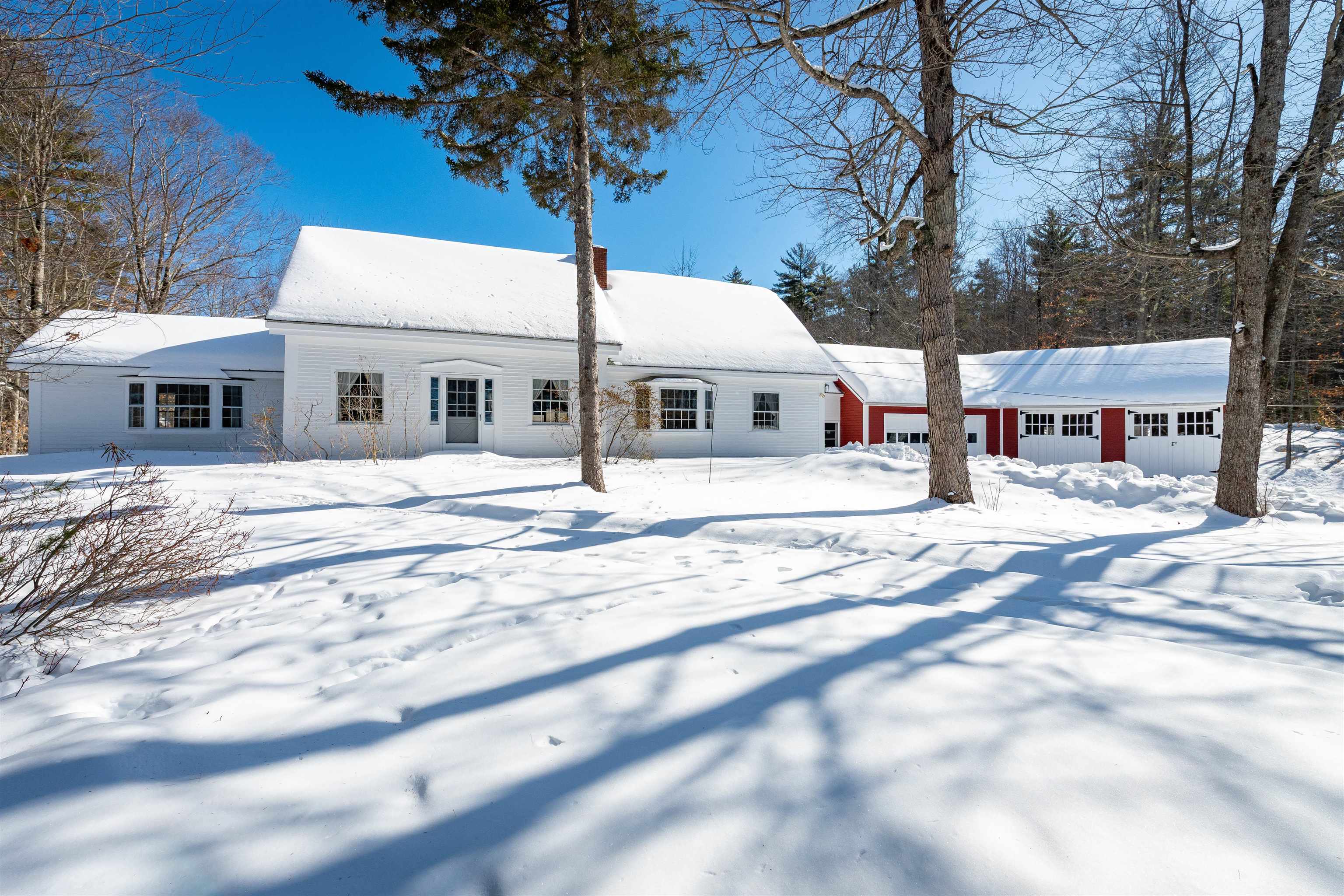 47 Stagecoach Rd, Alton, NH 03809