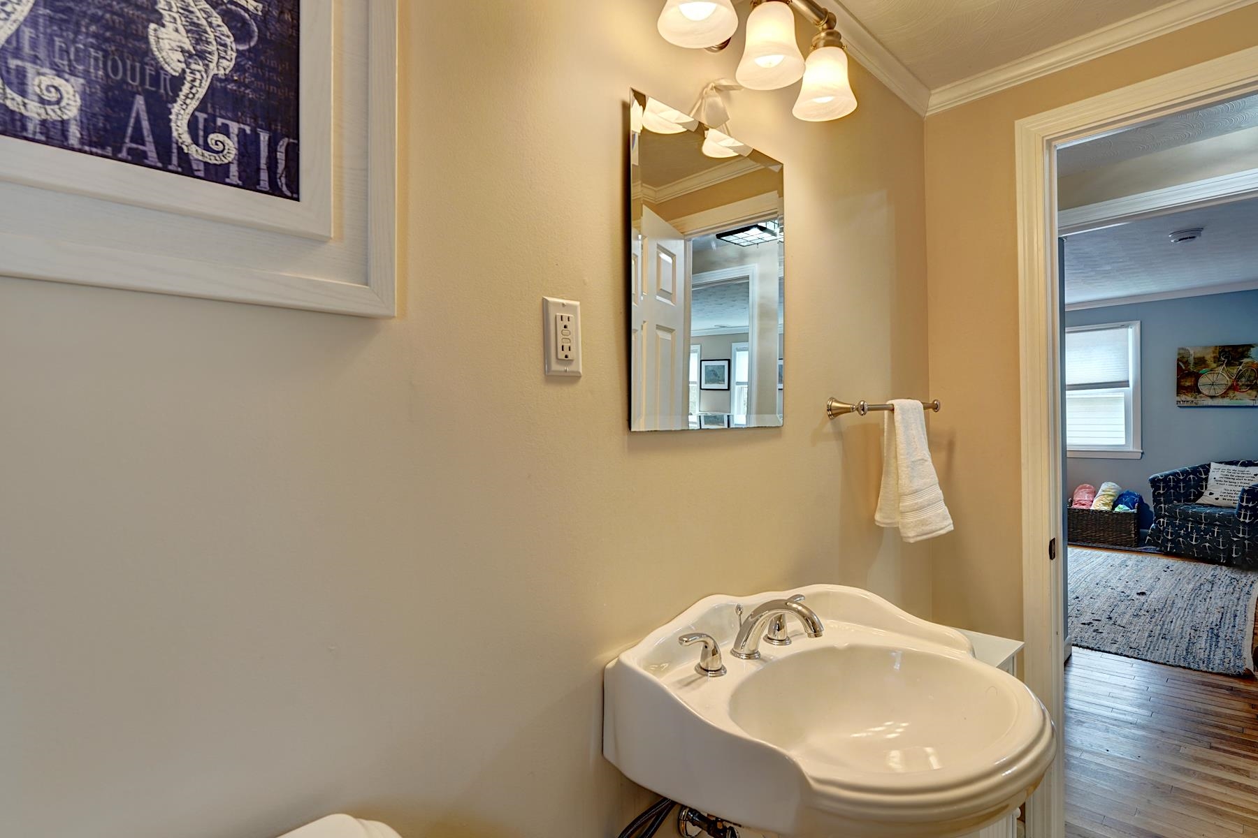 11 Pine St, Rye, NH 03870