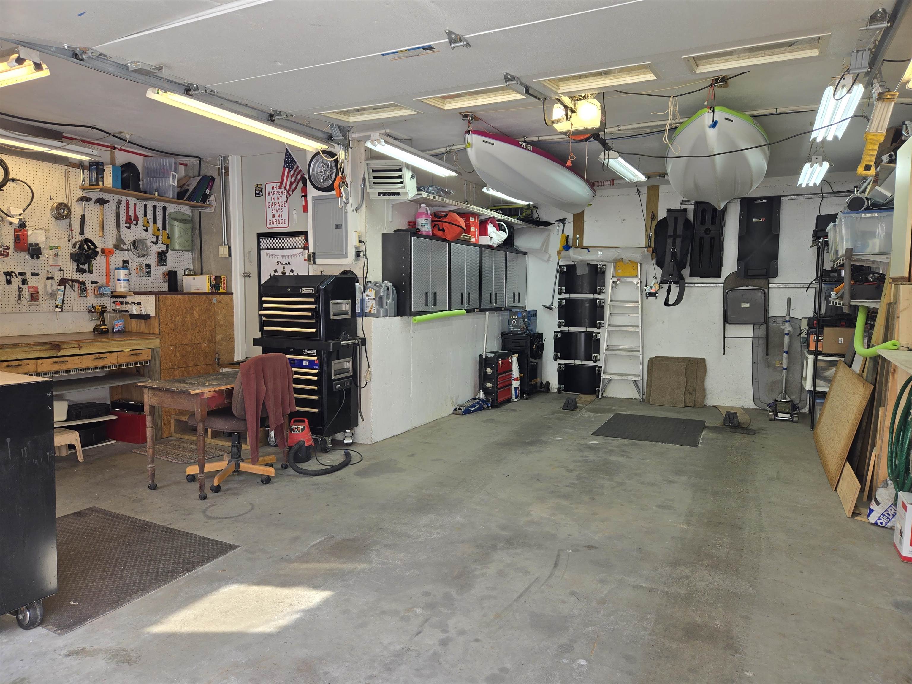 30 Maple Ave, Hampstead, NH 03841