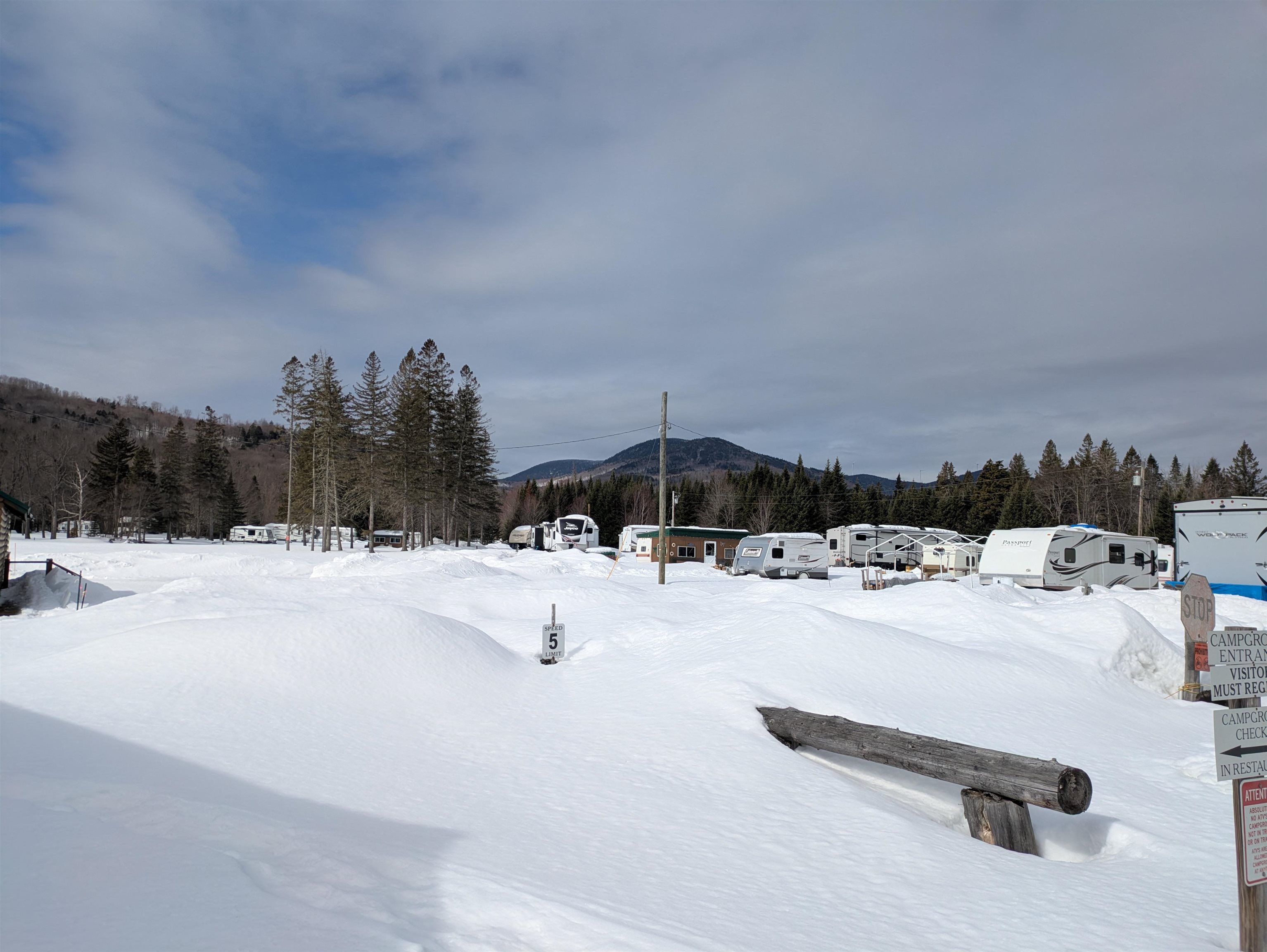 469 West 26 Route, Millsfield, NH 03579