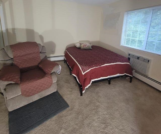 490 River Rd, Manchester, NH 03104