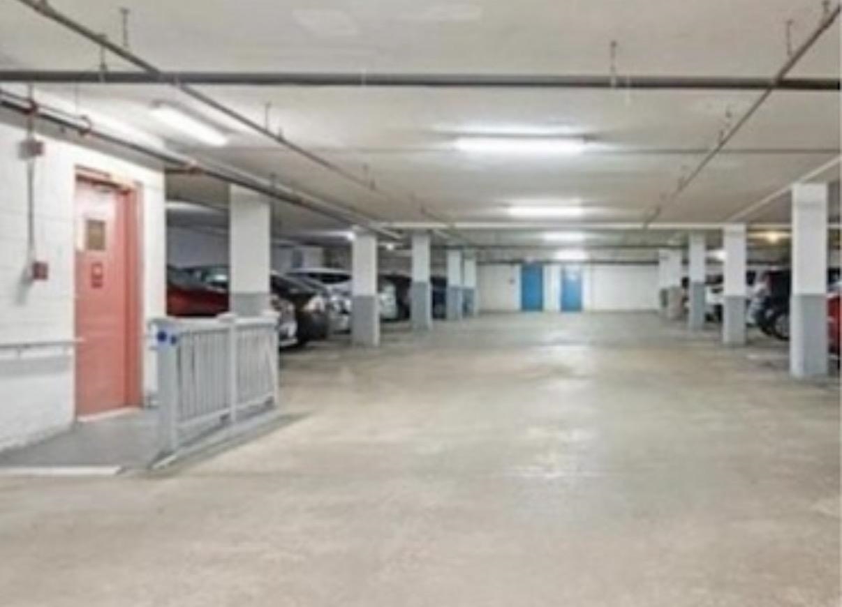 490 River Rd #31, Manchester, NH 03104