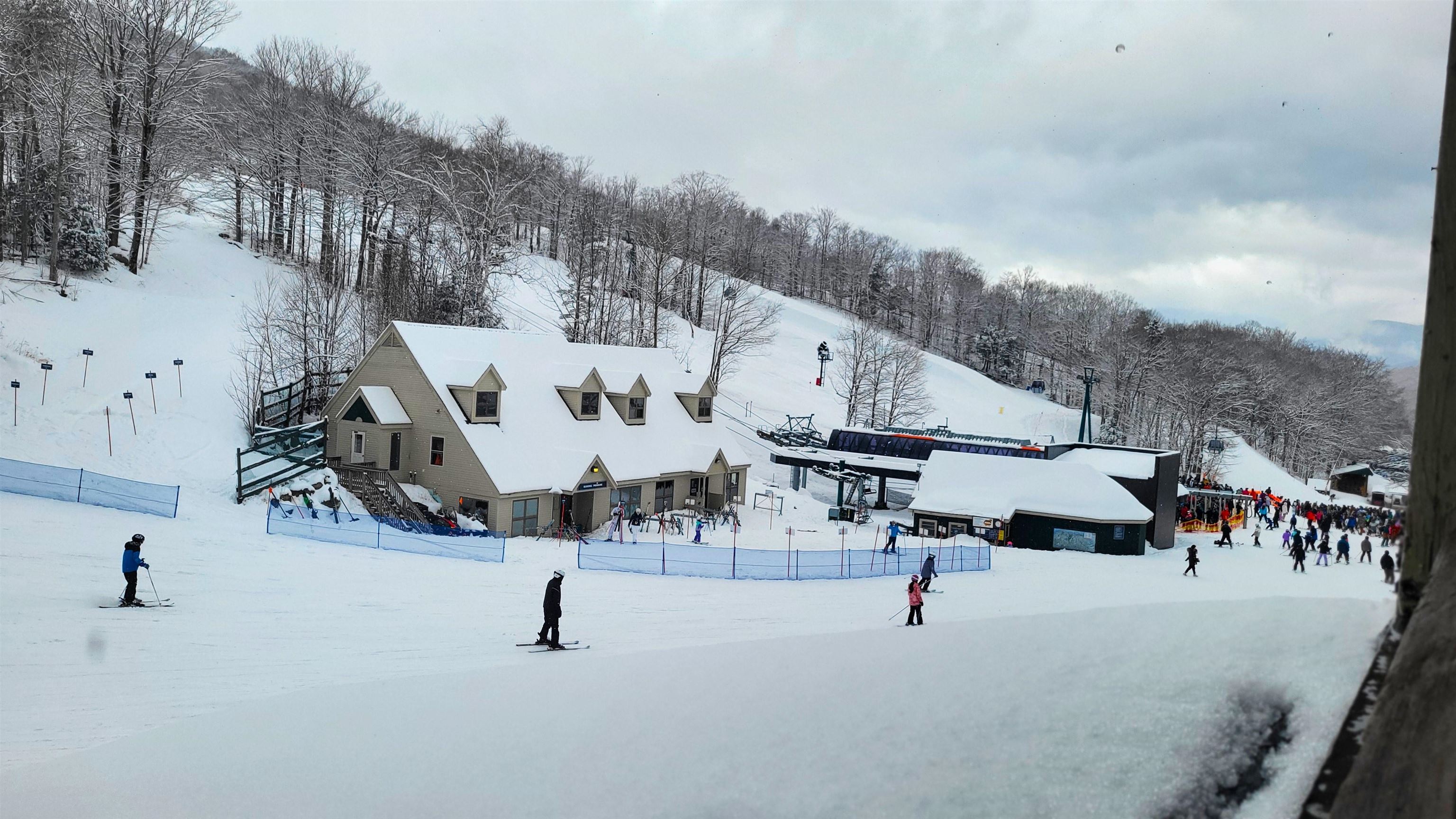 90 Loon Mountain Rd, Lincoln, NH 03251