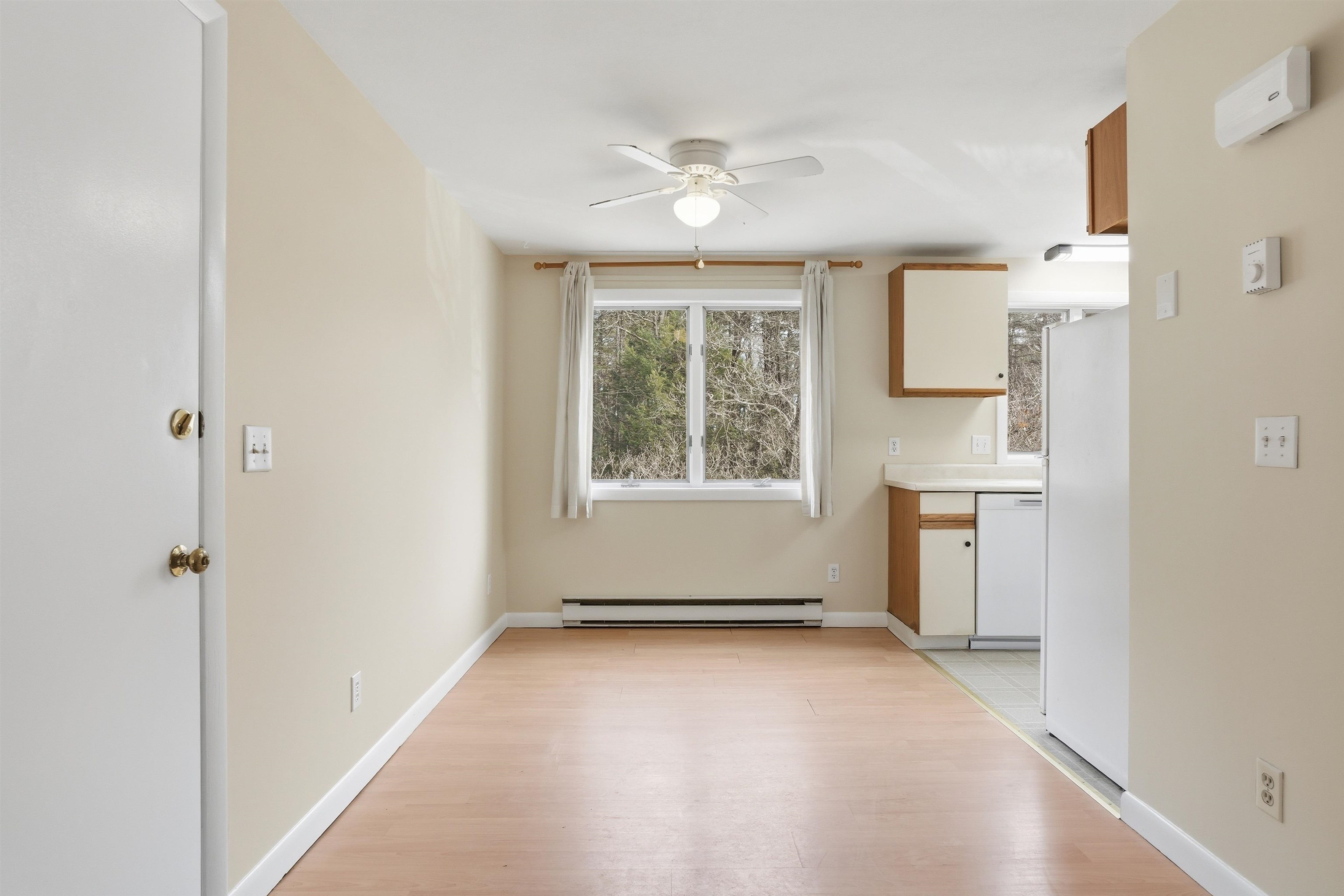 23 Old Stage Coach Rd #8, Epping, NH 03042