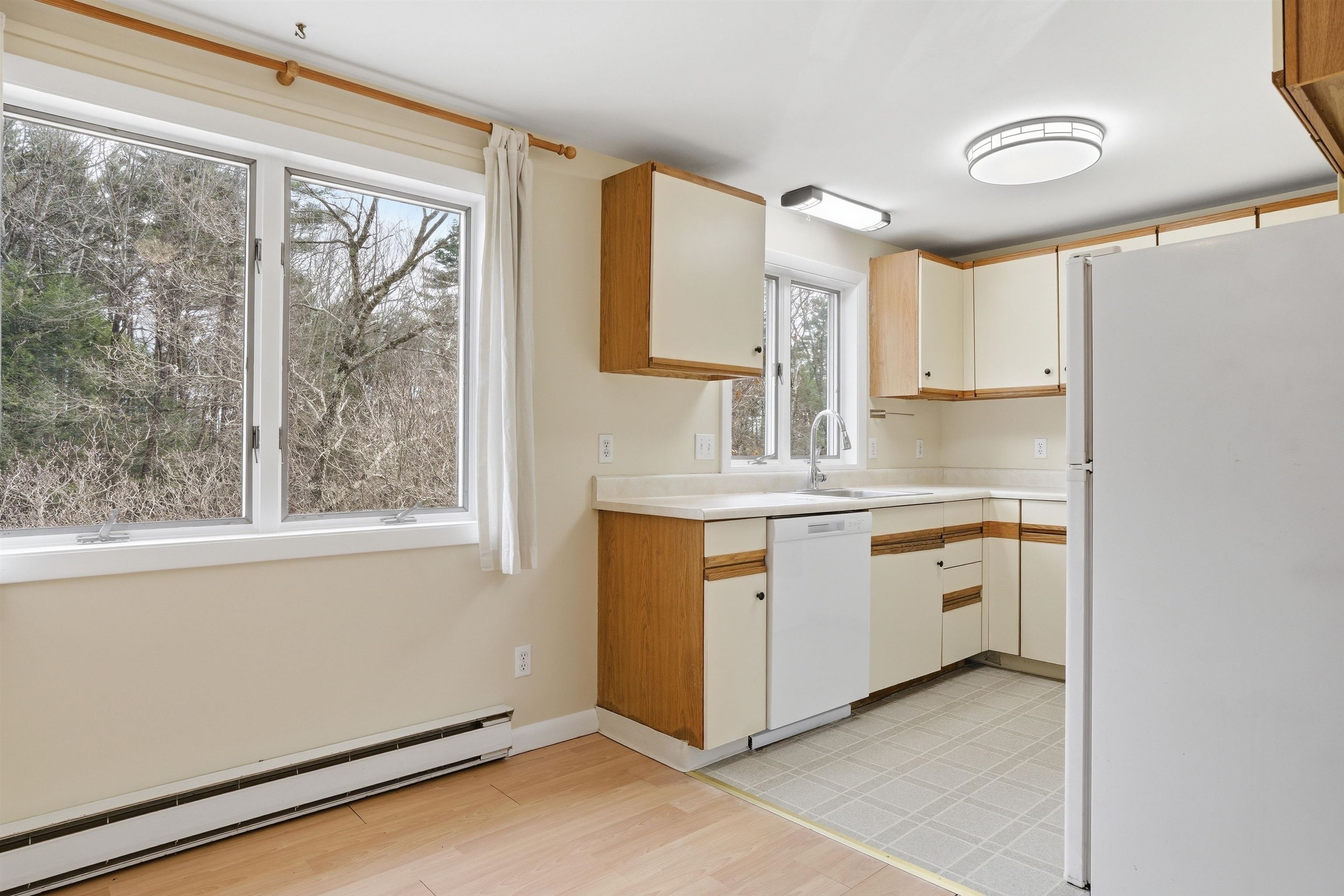 23 Old Stage Coach Rd #8, Epping, NH 03042