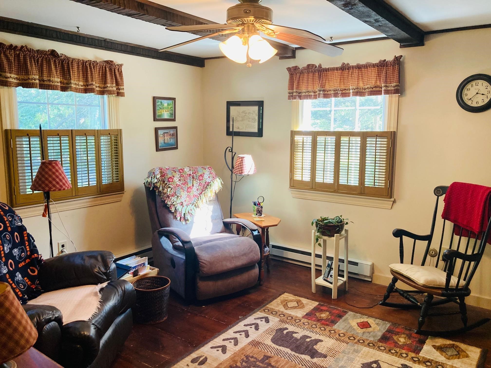 102 Sanborn Rd, East Kingston, NH 03827