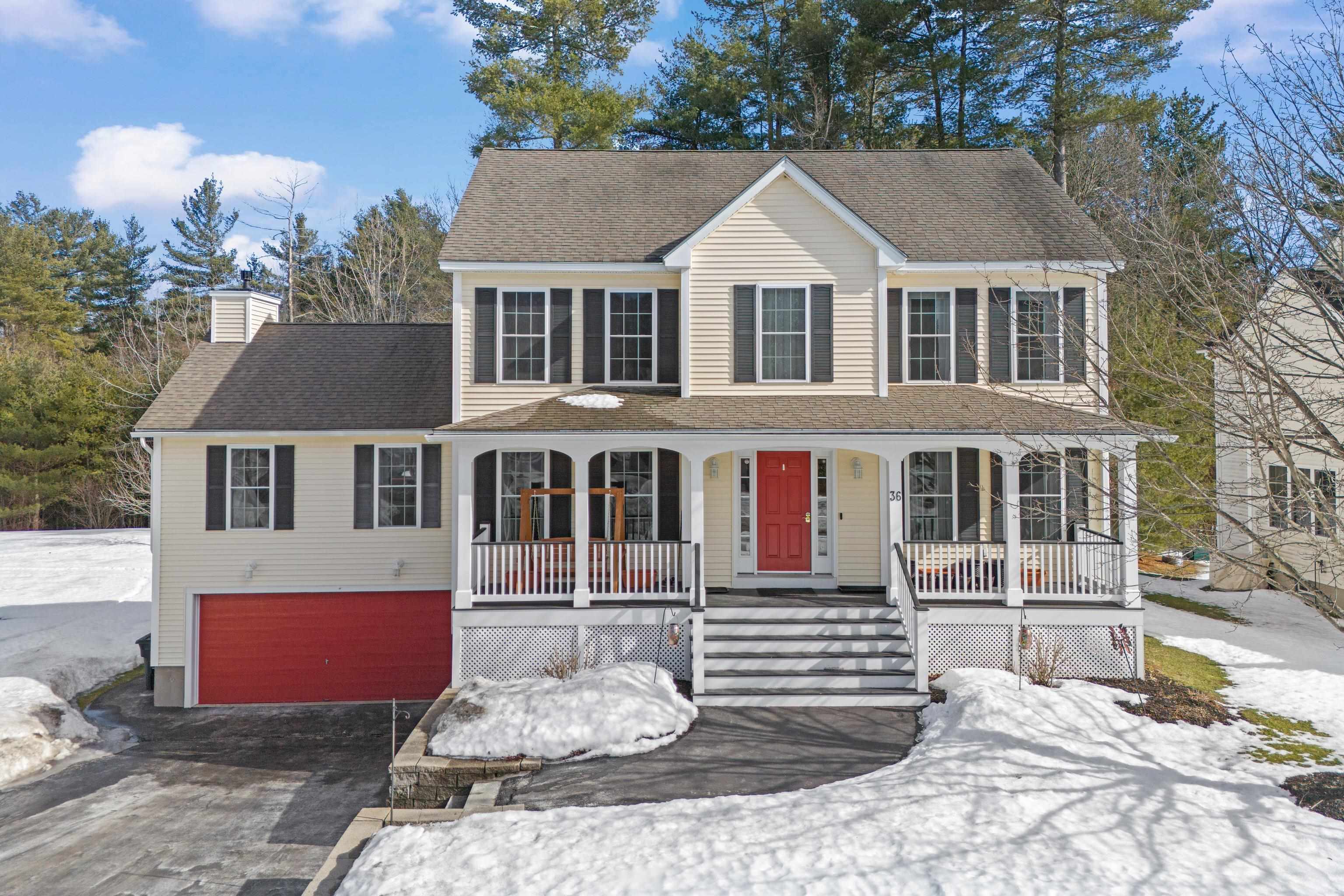 36 Hibiscus Way, Nashua, NH 03062