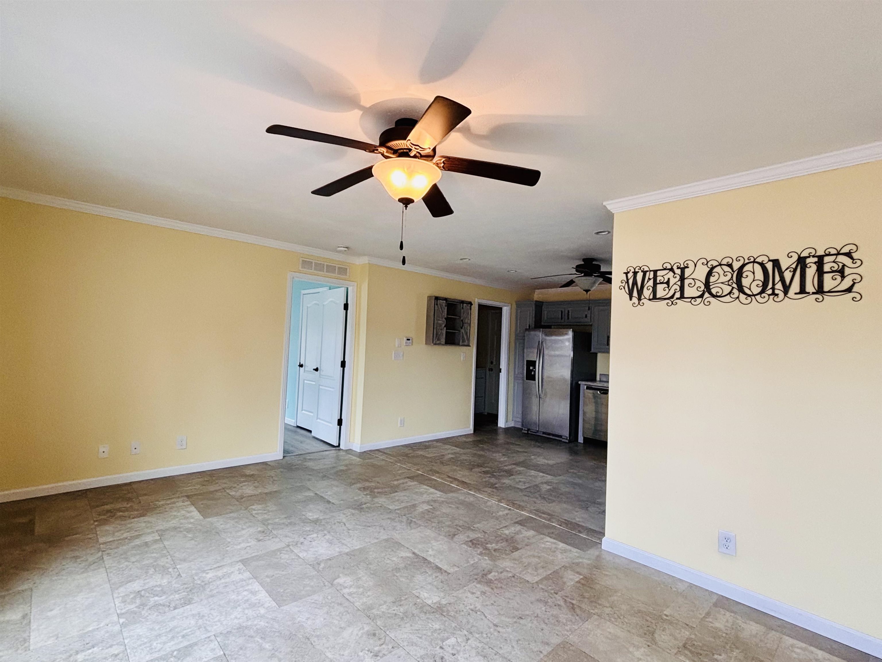 545 Elm St, Milford, NH 03055