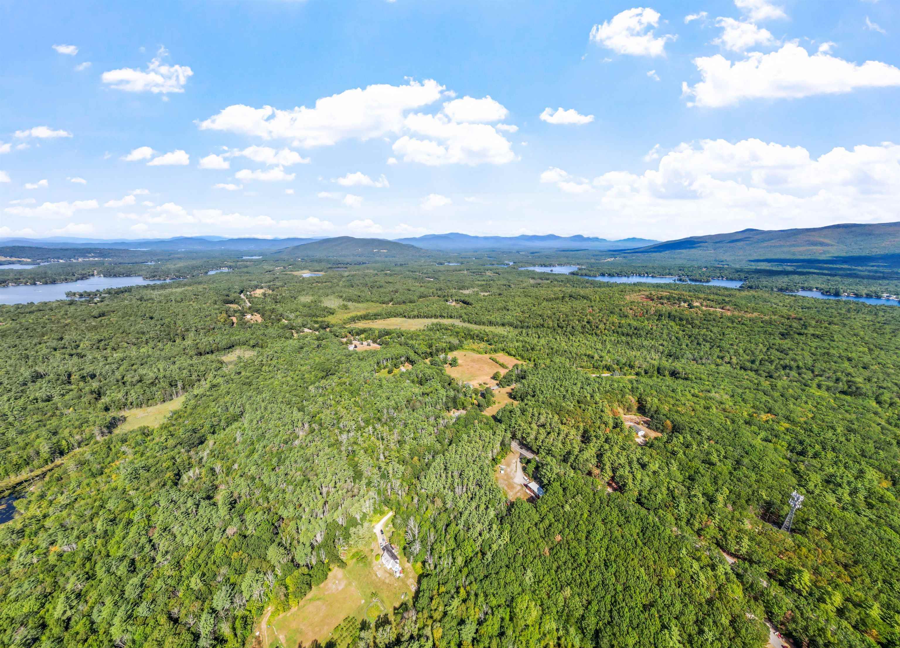 05 Ferry Rd, Moultonborough, NH 03254