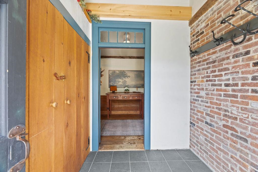 585 Province Rd, Gilmanton, NH 03237