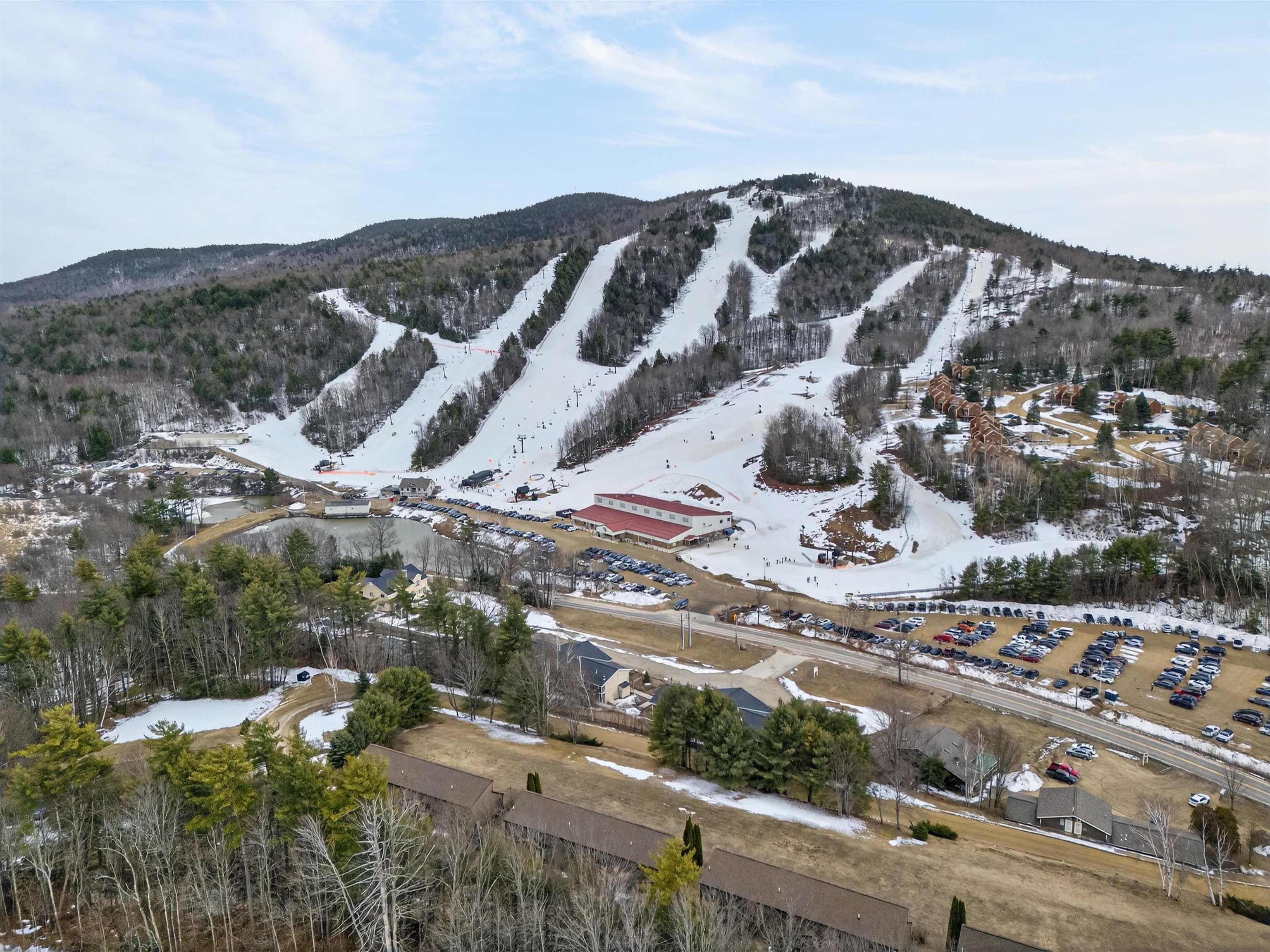 576 Francestown Rd, Bennington, NH 03442