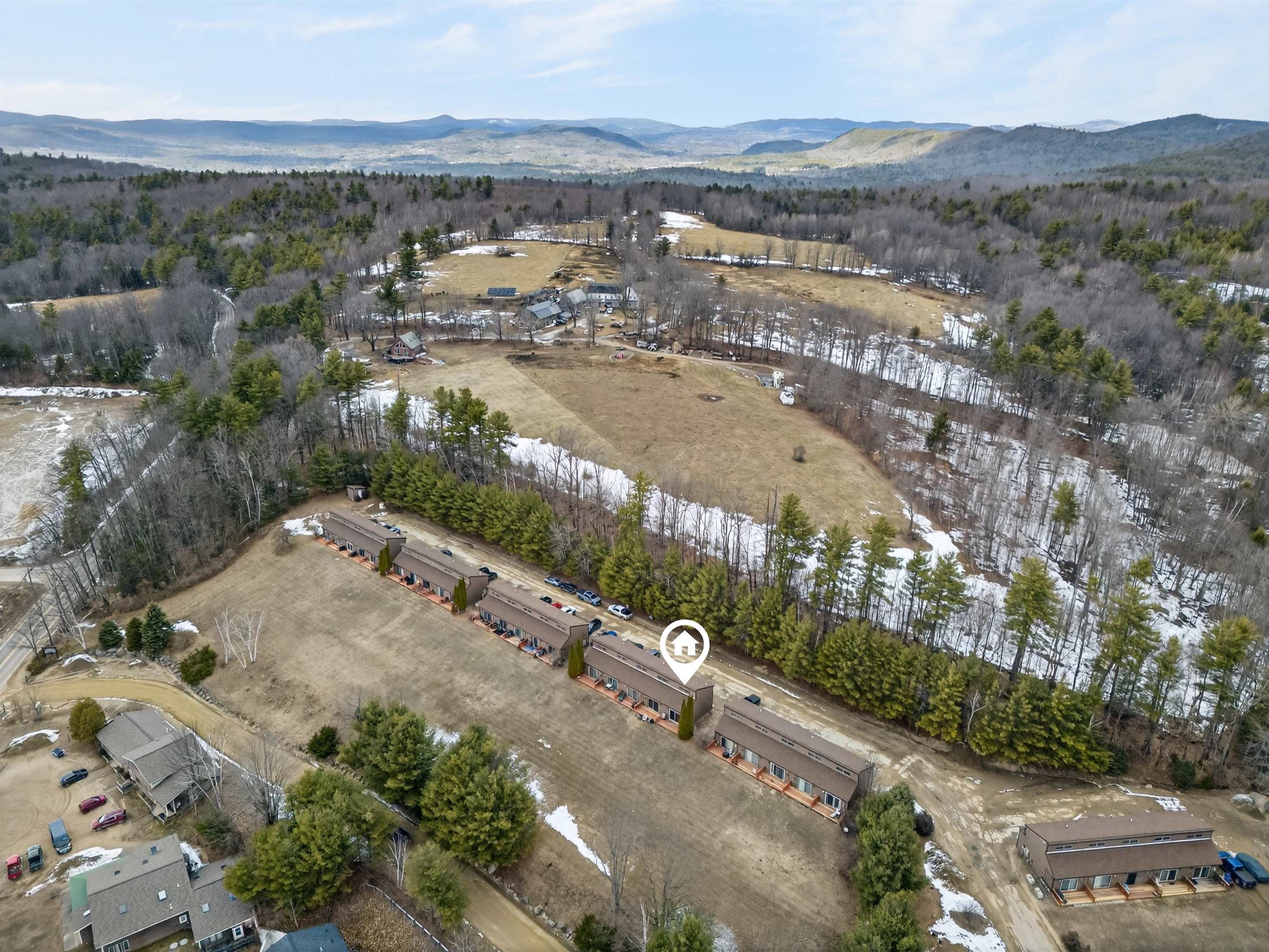 576 Francestown Rd, Bennington, NH 03442