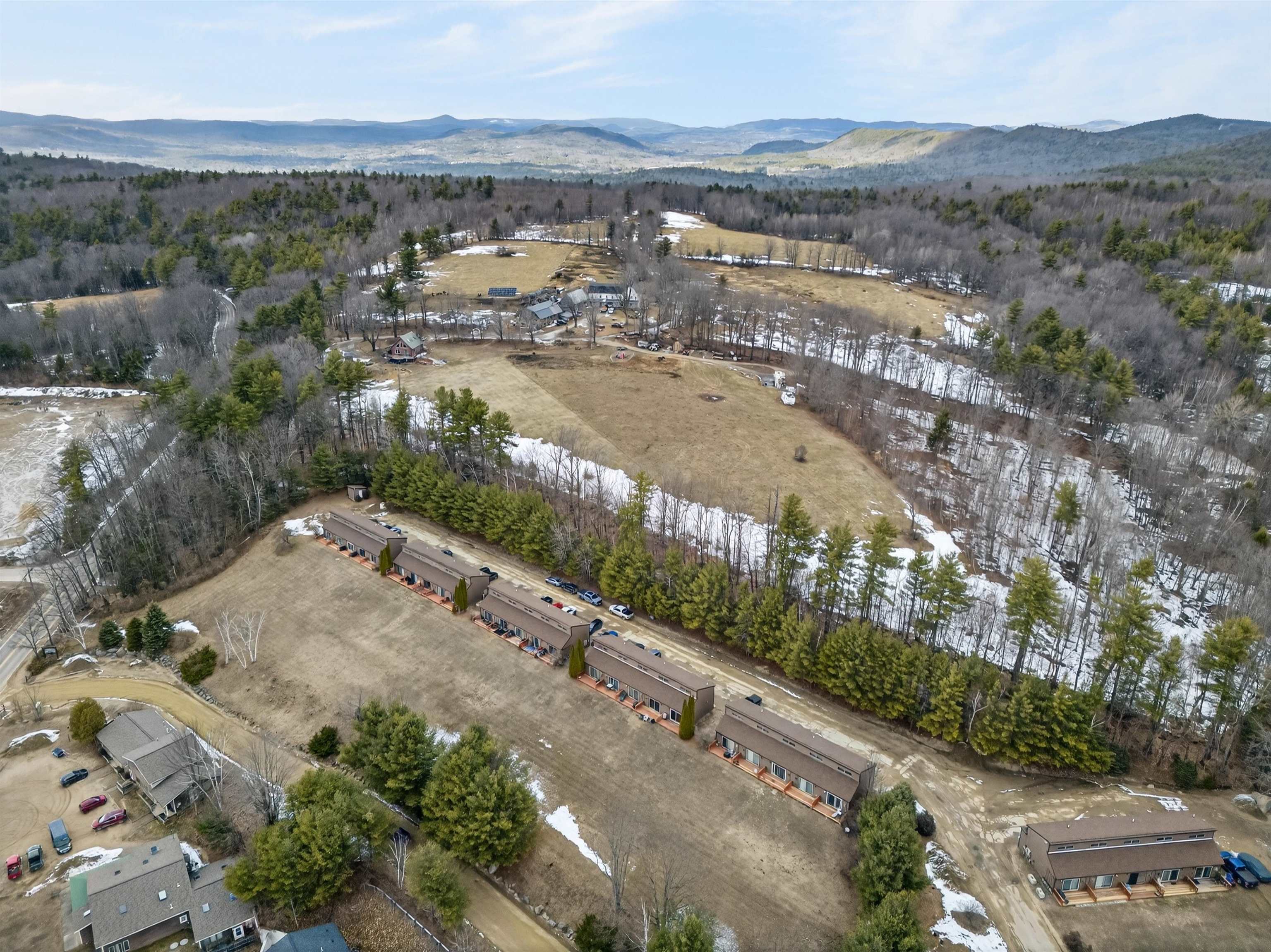 576 Francestown Rd, Bennington, NH 03442