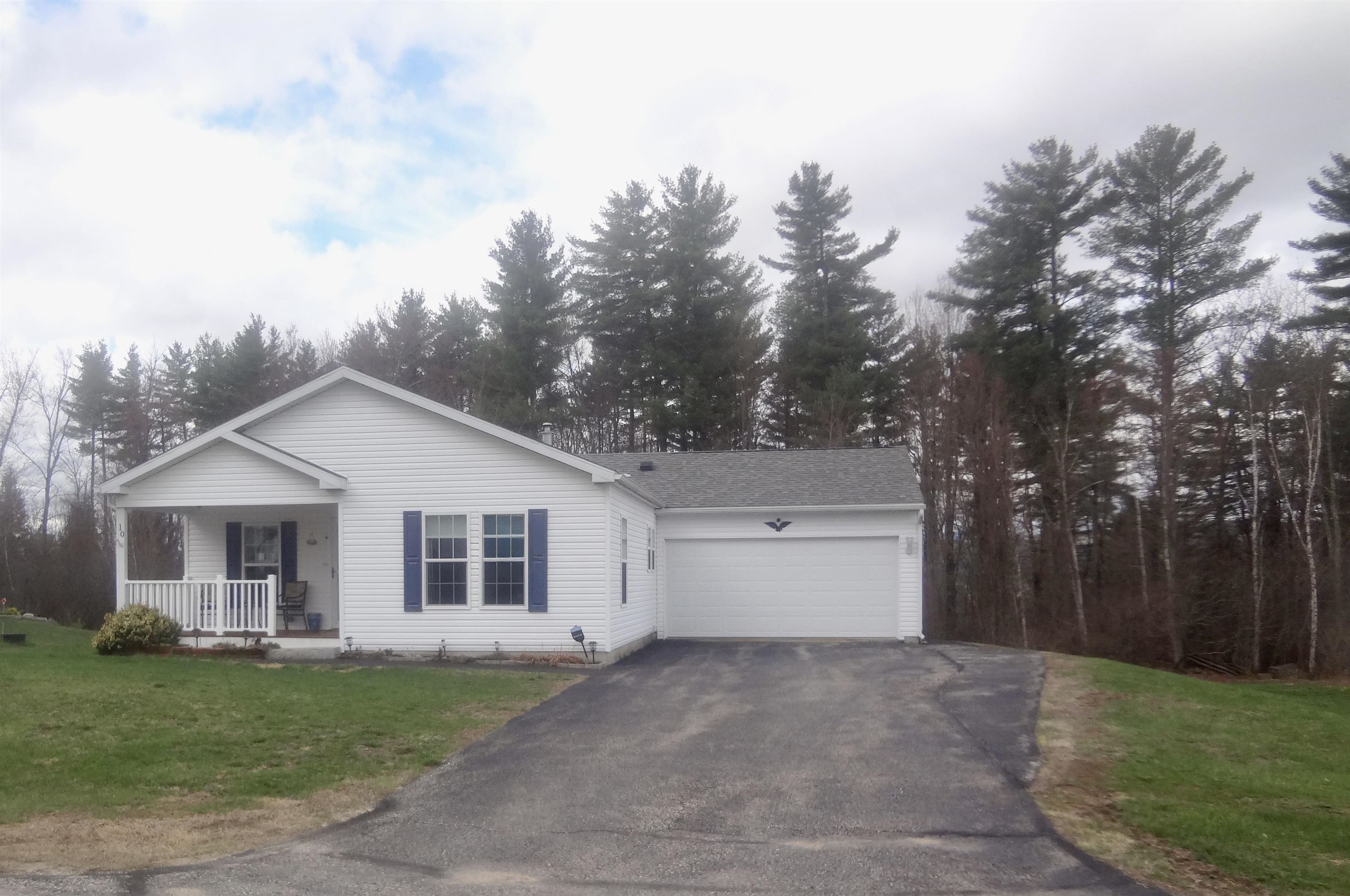 Franklin NH&nbsp;Home for sale $299,900 $205 per sq.ft.