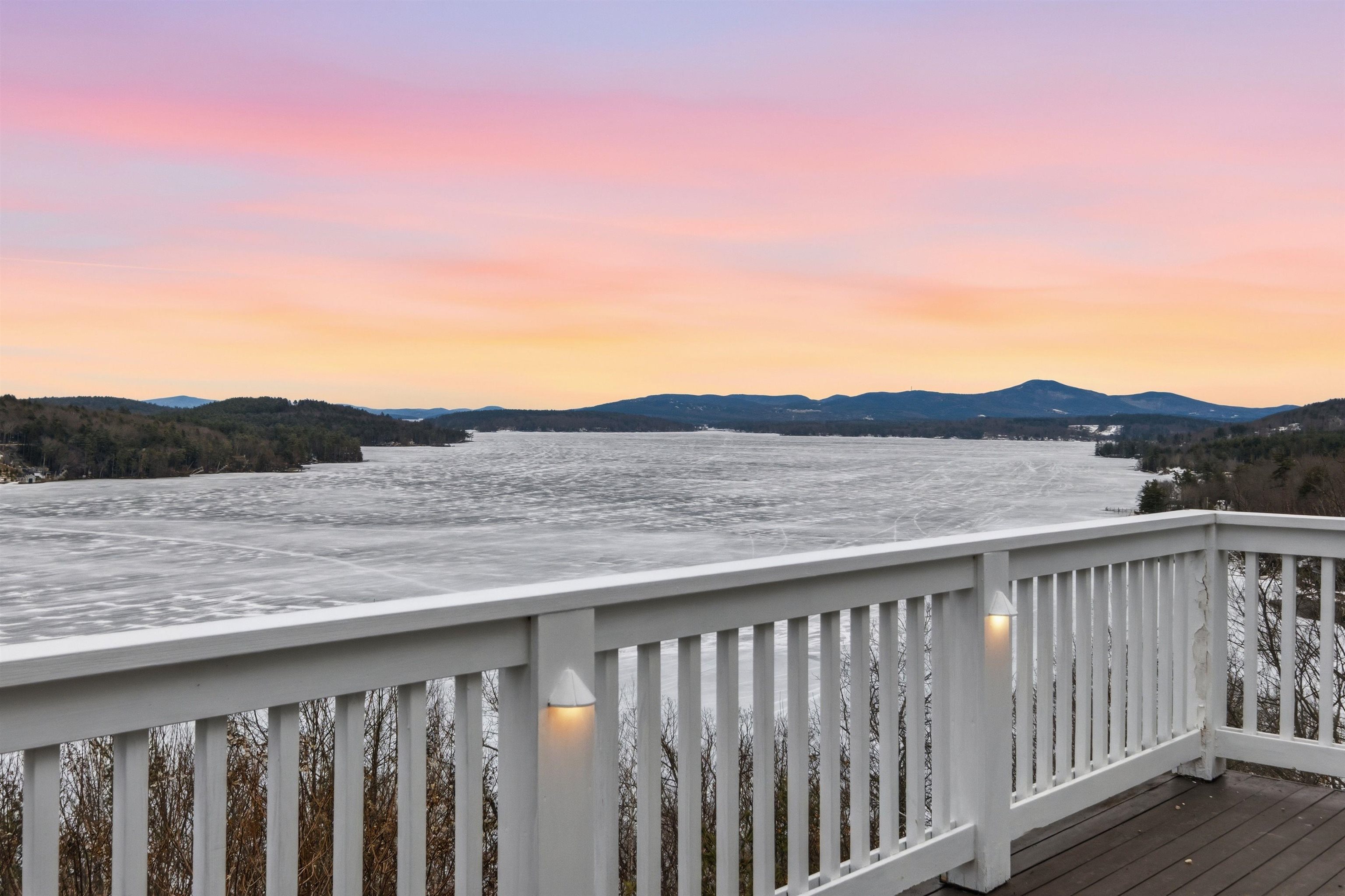 29 South Watch Road — photo 2