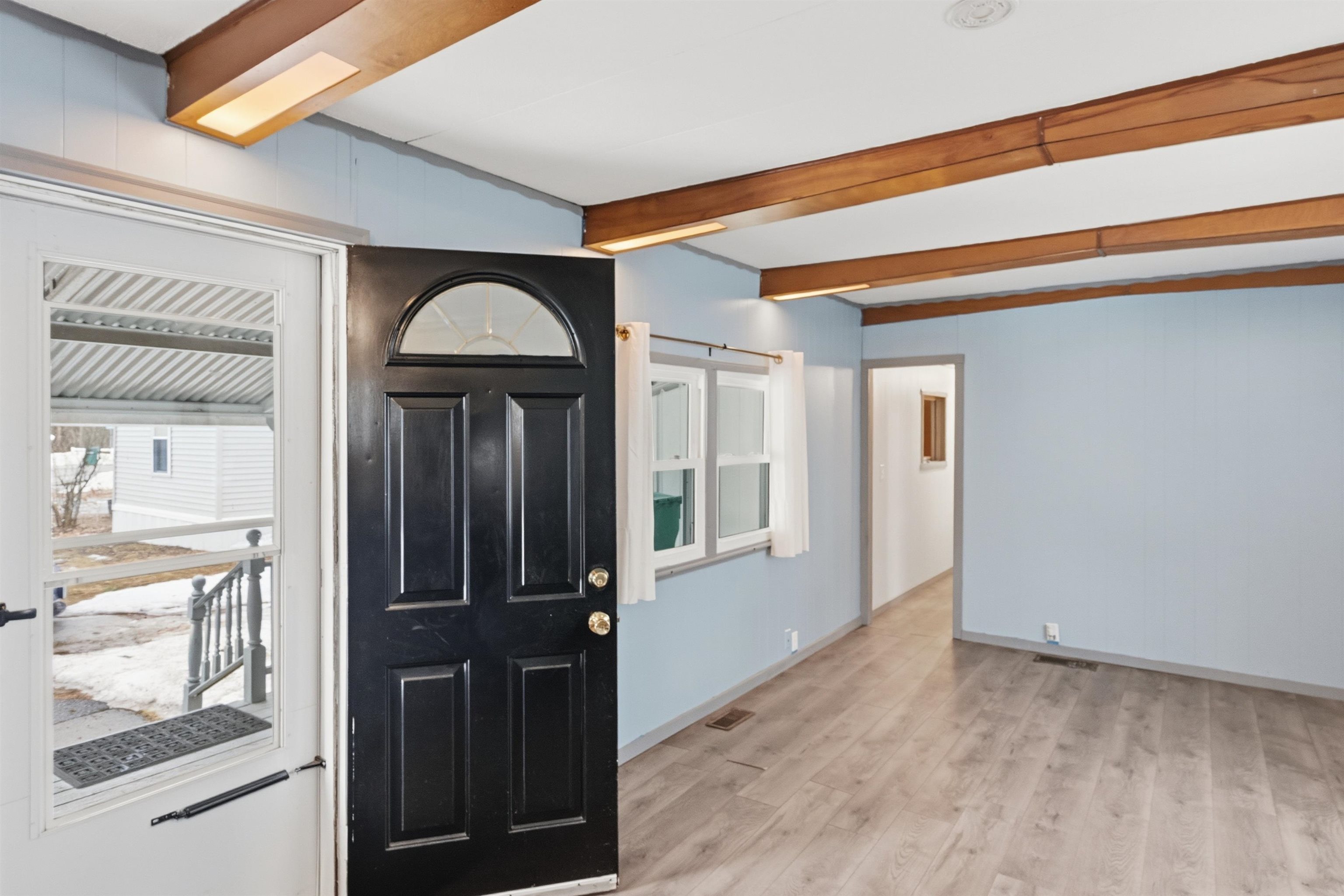 48 Robbins St, Hinsdale, NH 03451