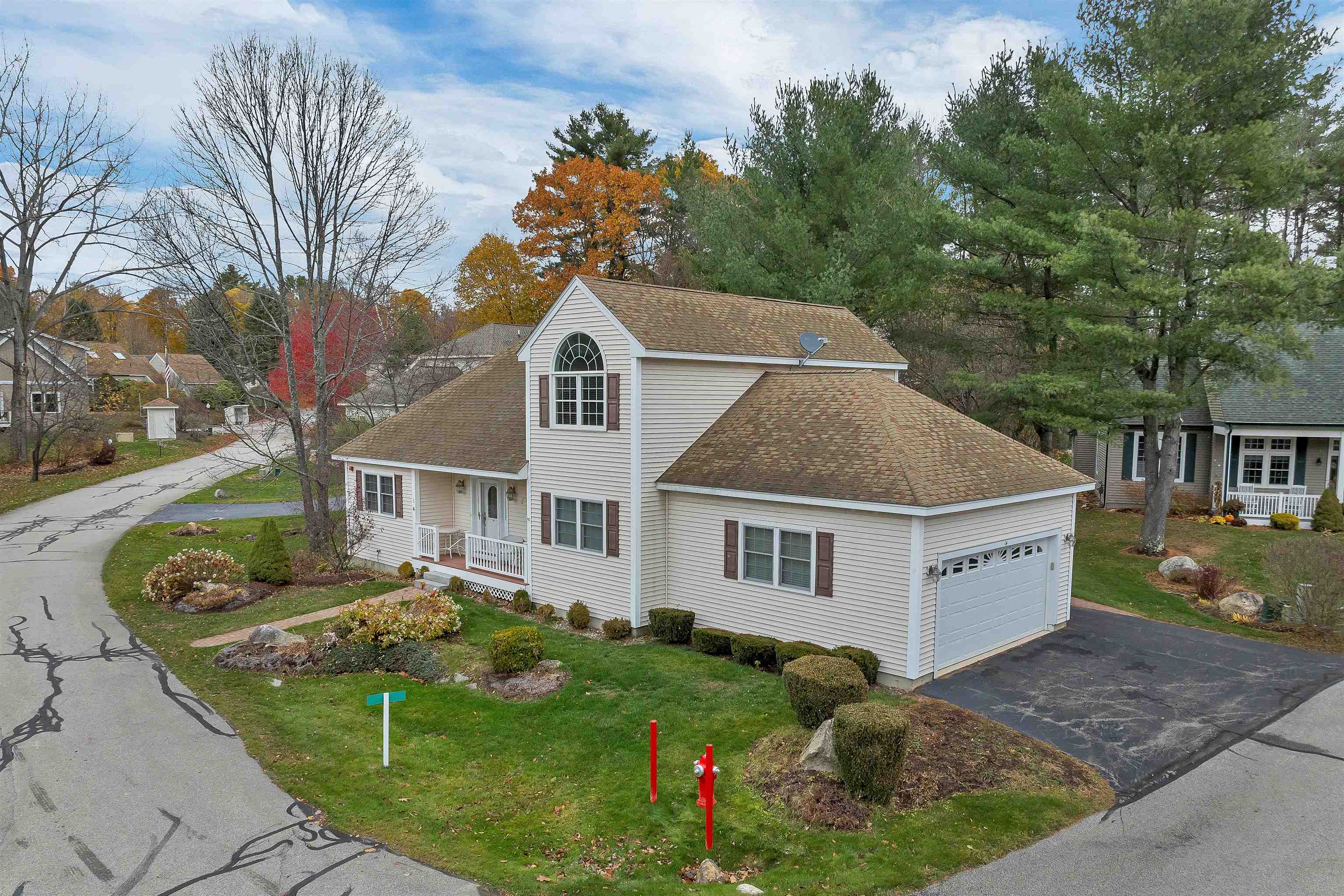 1480 Old N Main St, Laconia, NH 03246