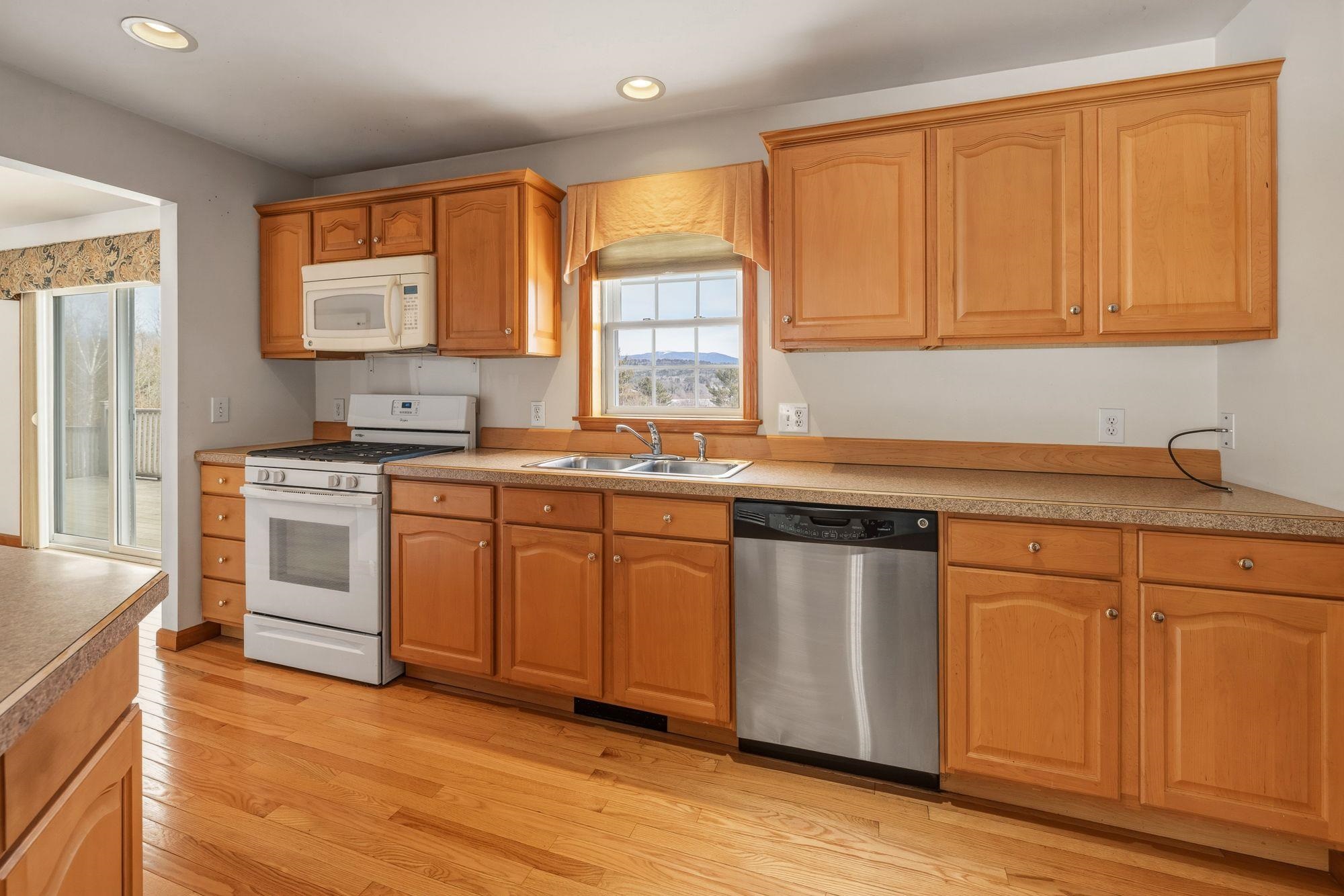 Homes for sale in Newbury, VT | 6679 Route 5 S, Newbury, VT 05051 | MLS# 5079478