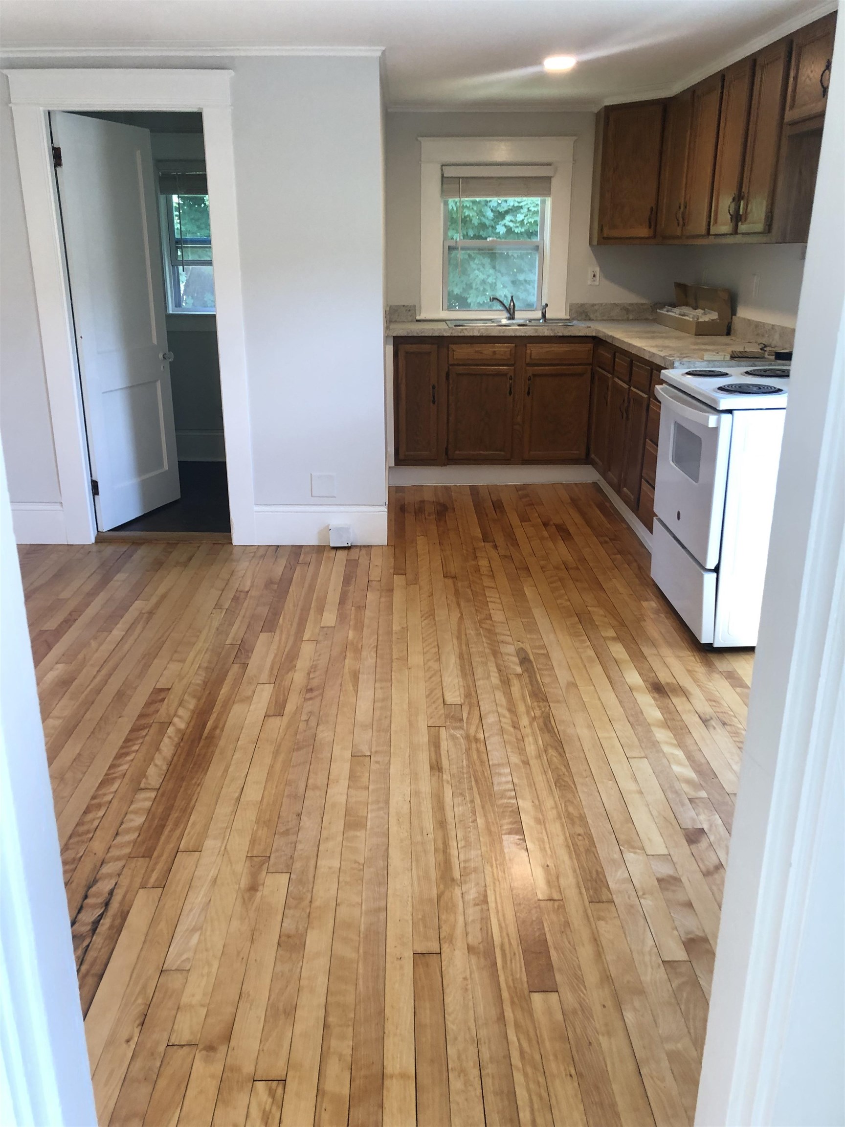 196 North State St, Concord, NH 03301