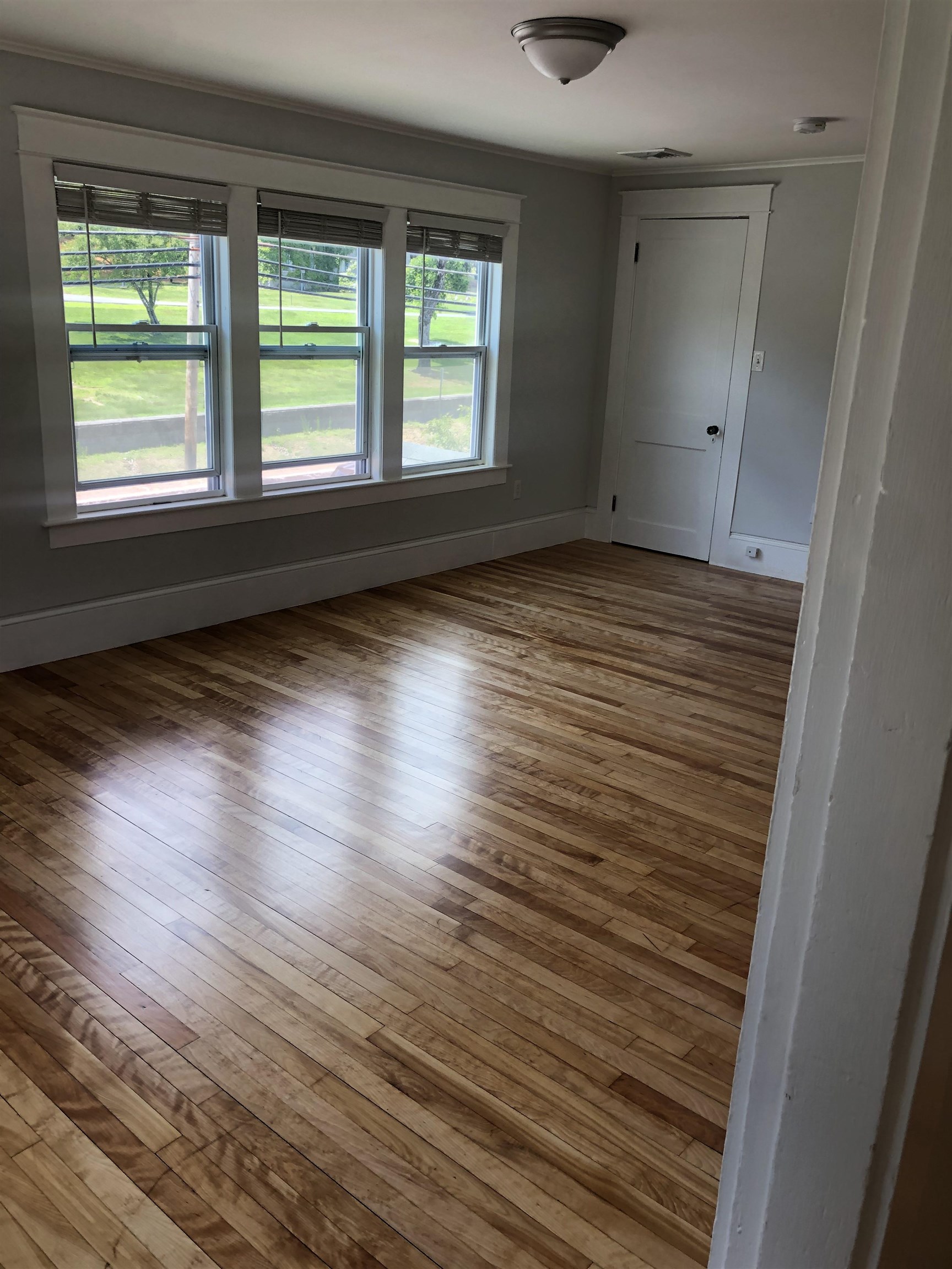 196 North State St, Concord, NH 03301