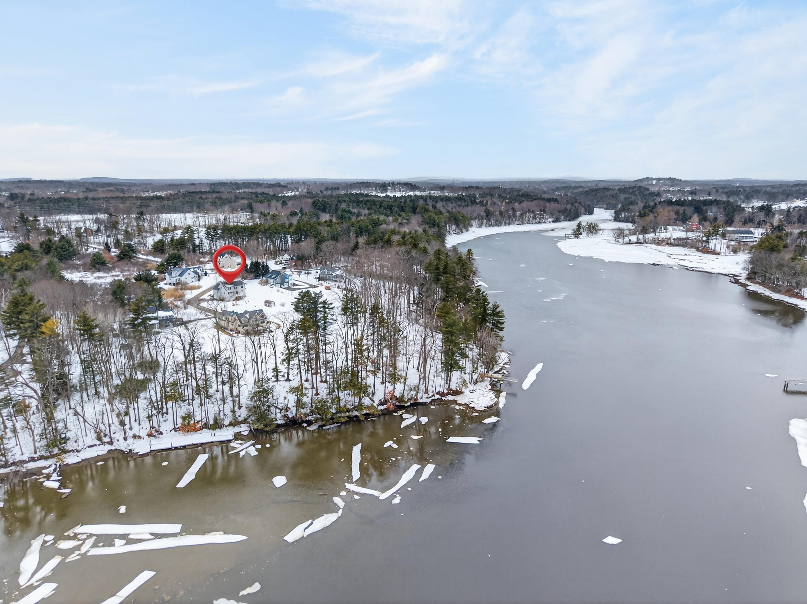 25 Schooner Dr, Dover, NH 03820