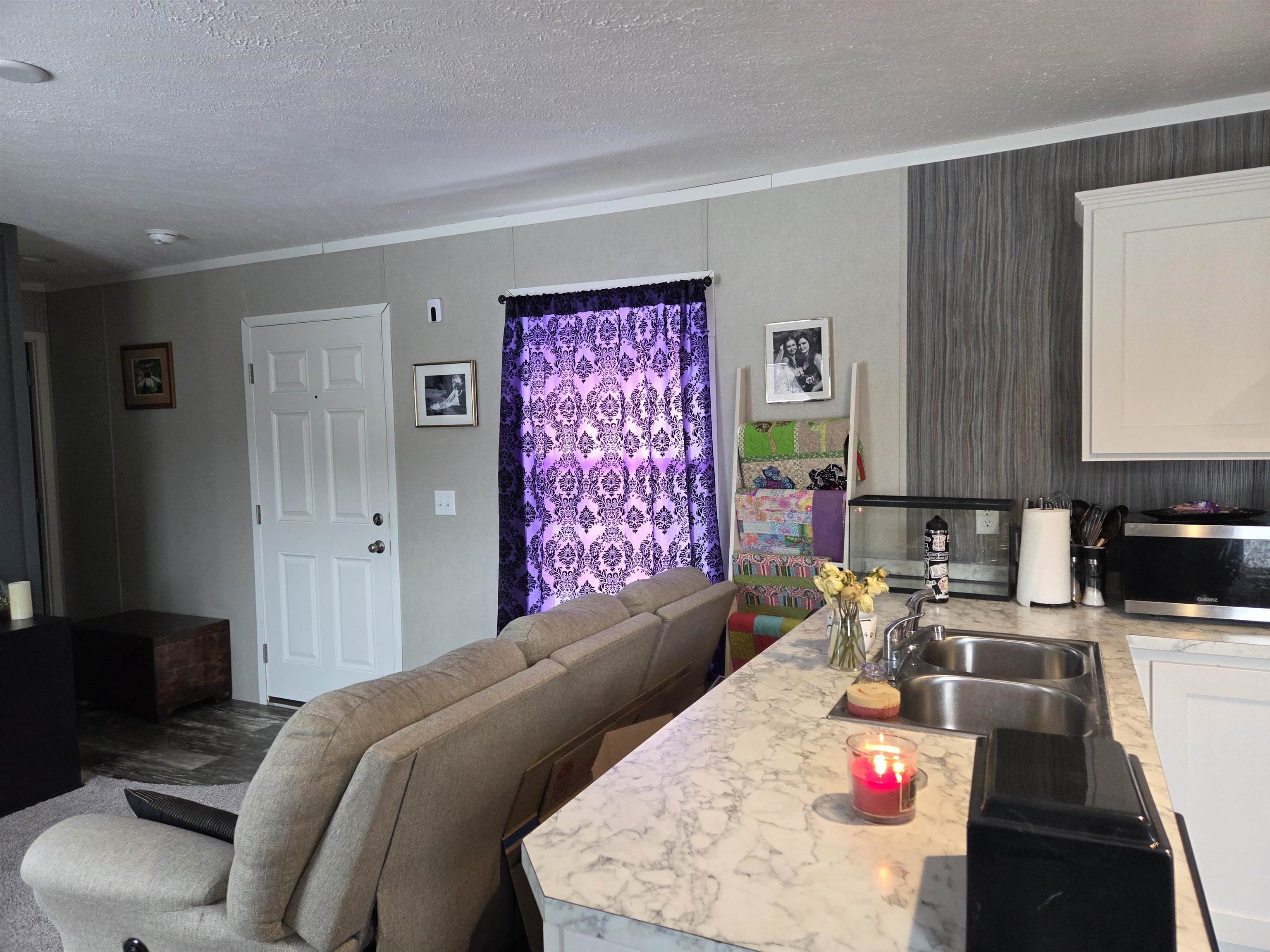 21 Turkey Jim Rd, Campton, NH 03223