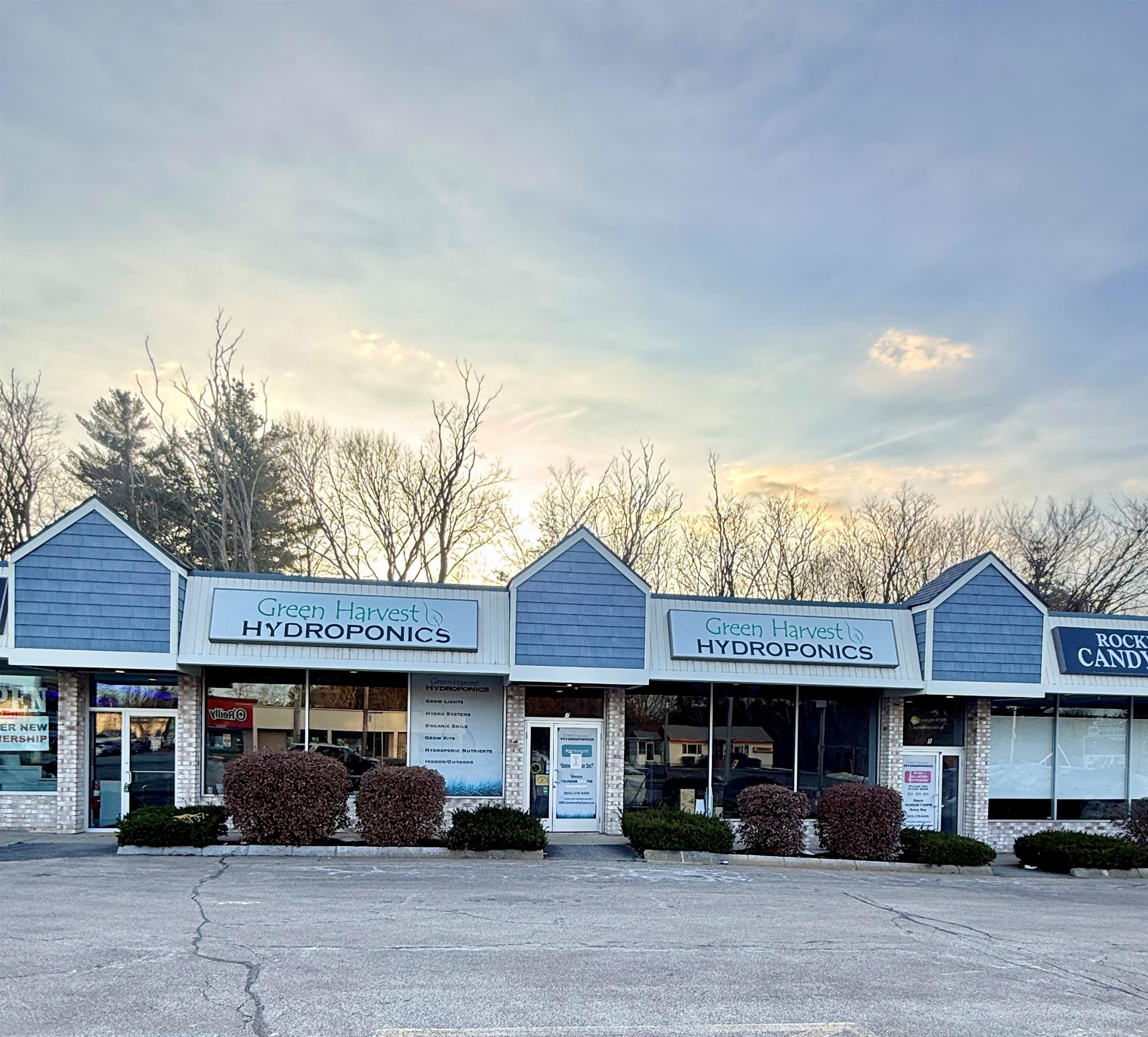 MLS 5079496: 18 Plaistow Road-Unit Units 7 & 8, Plaistow NH