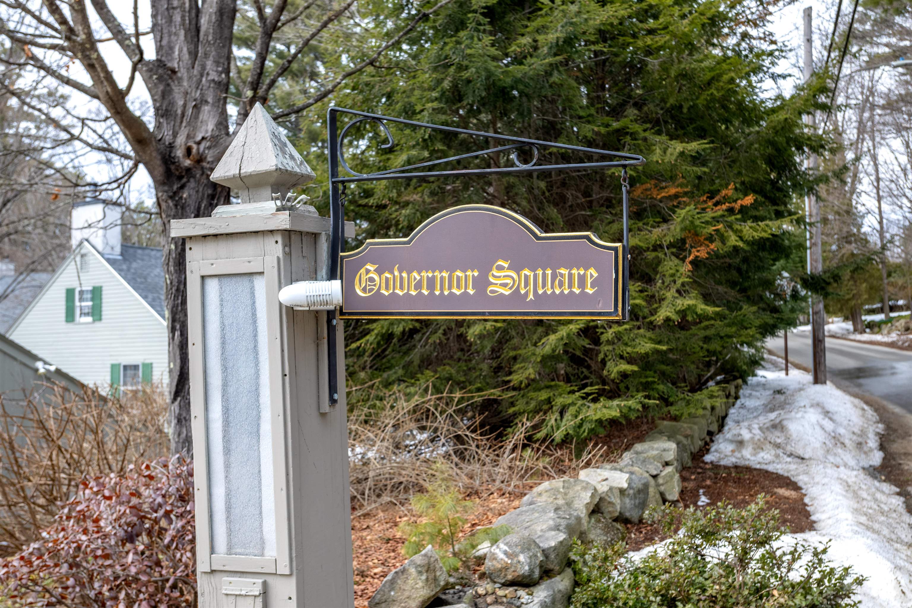 9 Governor Sq, Peterborough, NH 03458