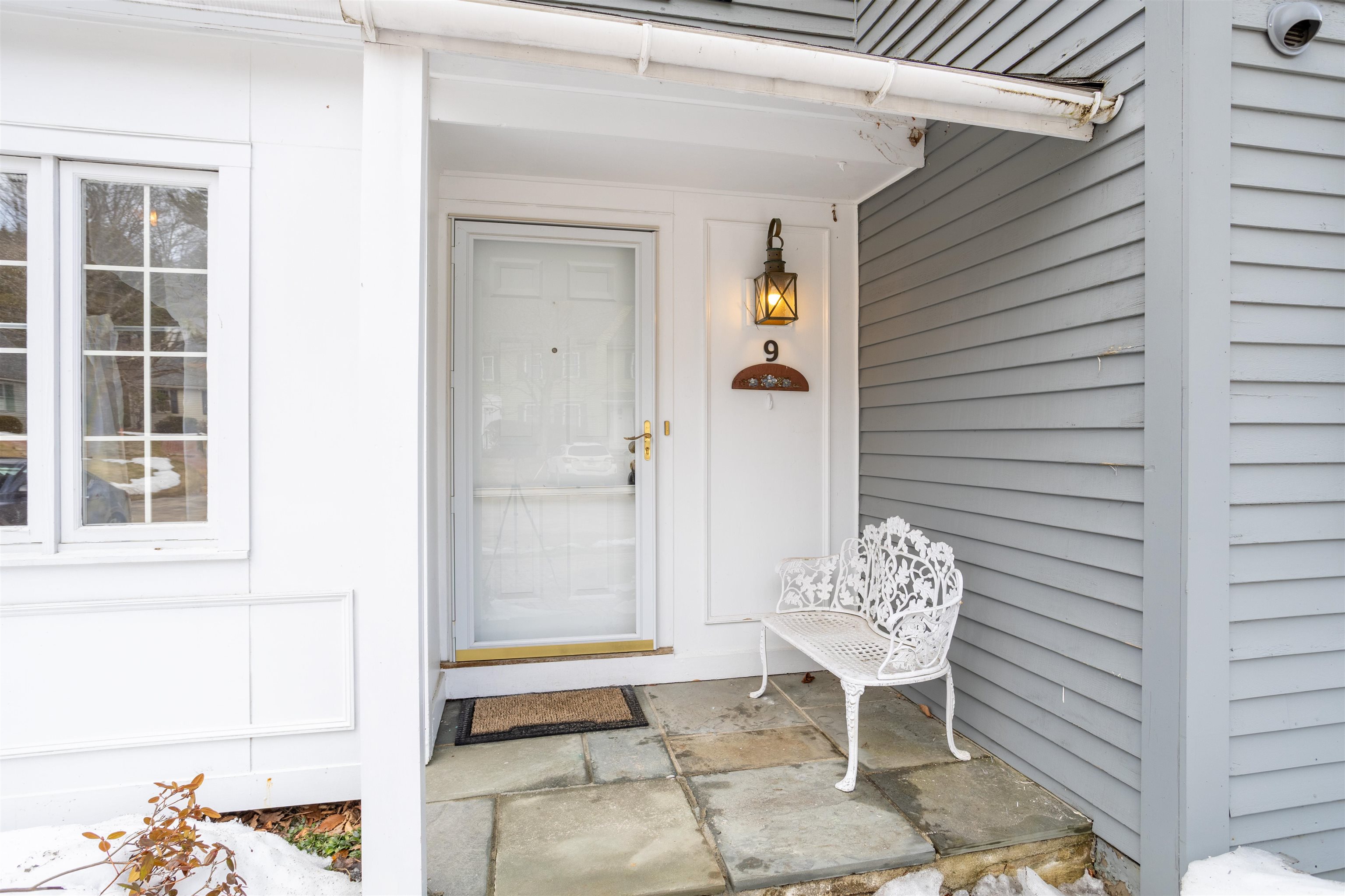 9 Governor Sq, Peterborough, NH 03458