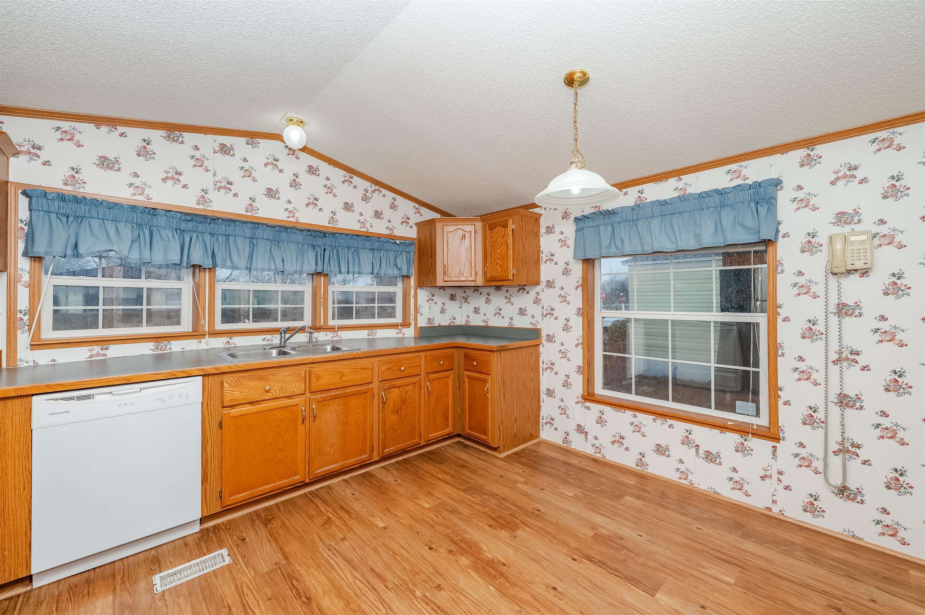 Homes for sale in Kittery, ME | 53 Blackberry Pl, Kittery, ME 03904 | MLS# 5079524