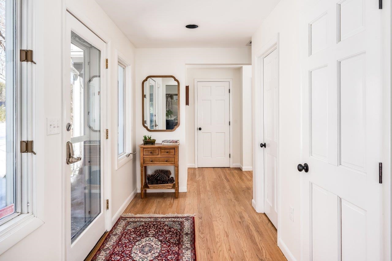 367 Durham Point Rd, Durham, NH 03824