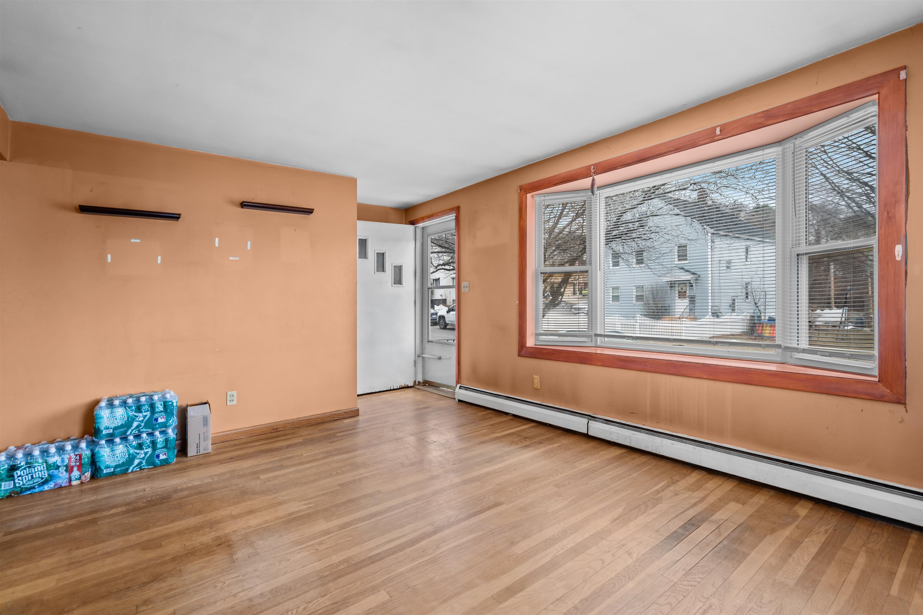 274 Blucher St, Manchester, NH 03102