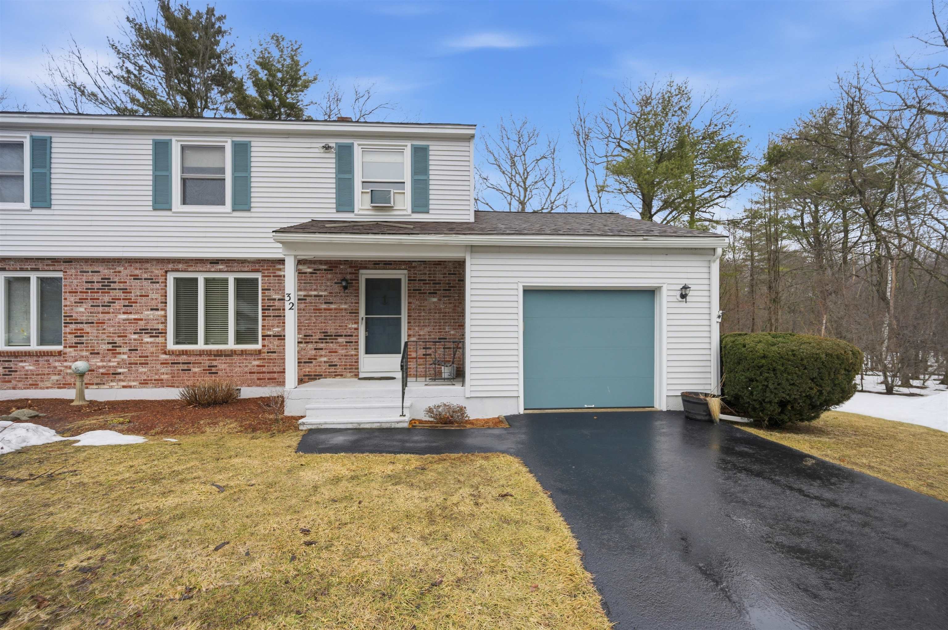 9 Crane Crossing Rd, Plaistow, NH 03865