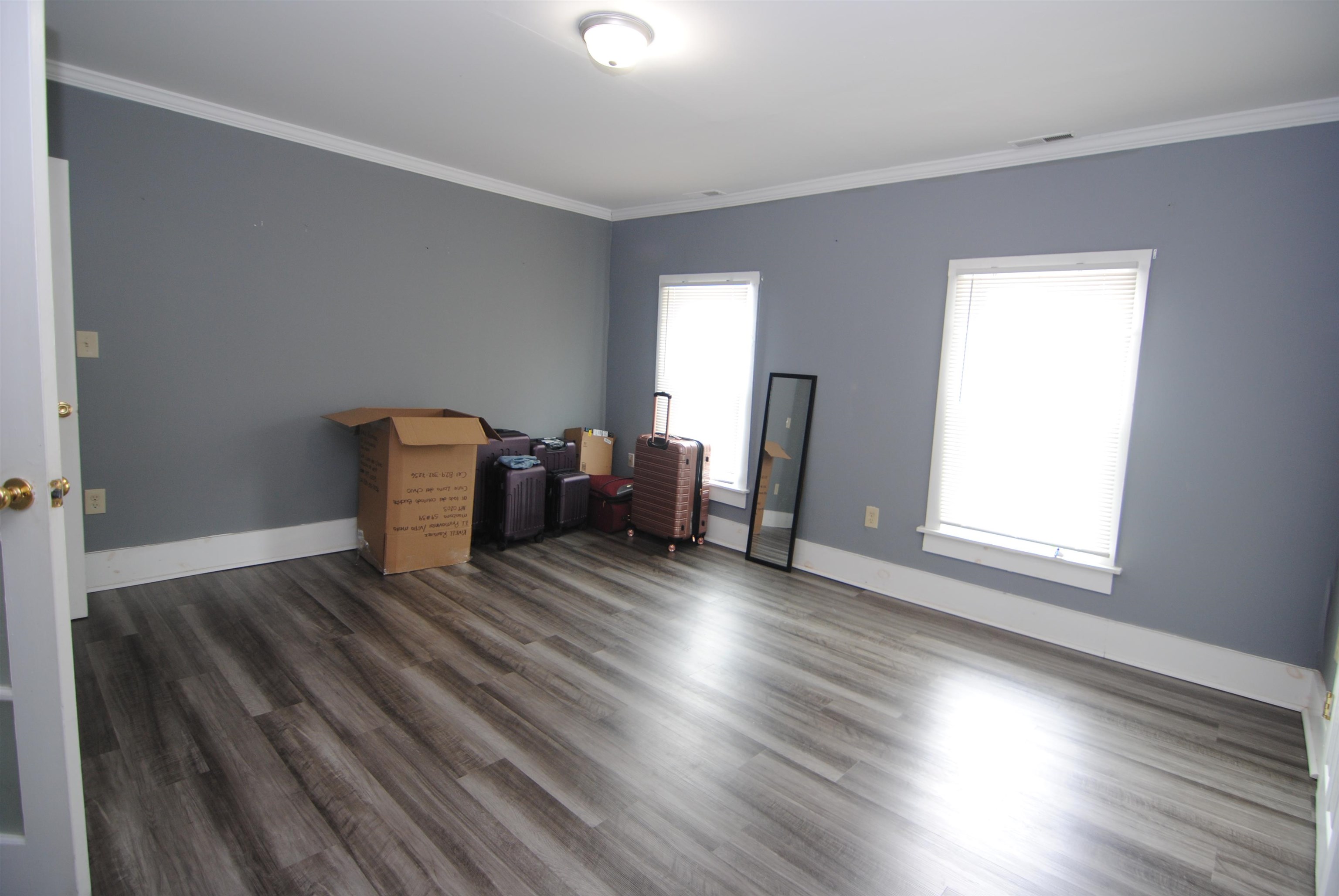 22 Beech St, Nashua, NH 03060